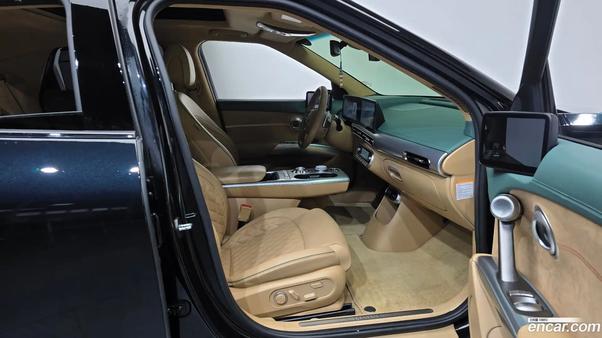 GV60 Genesis 2022.9-INNER-036
