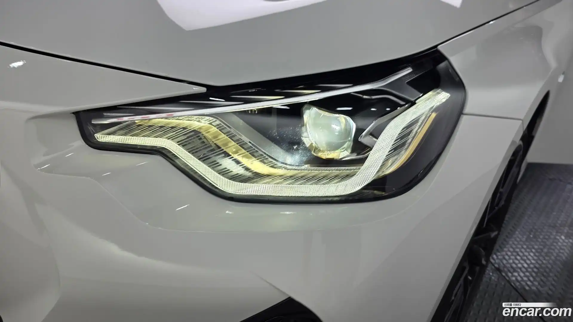 2-Series BMW 2025.7-OUTER-032