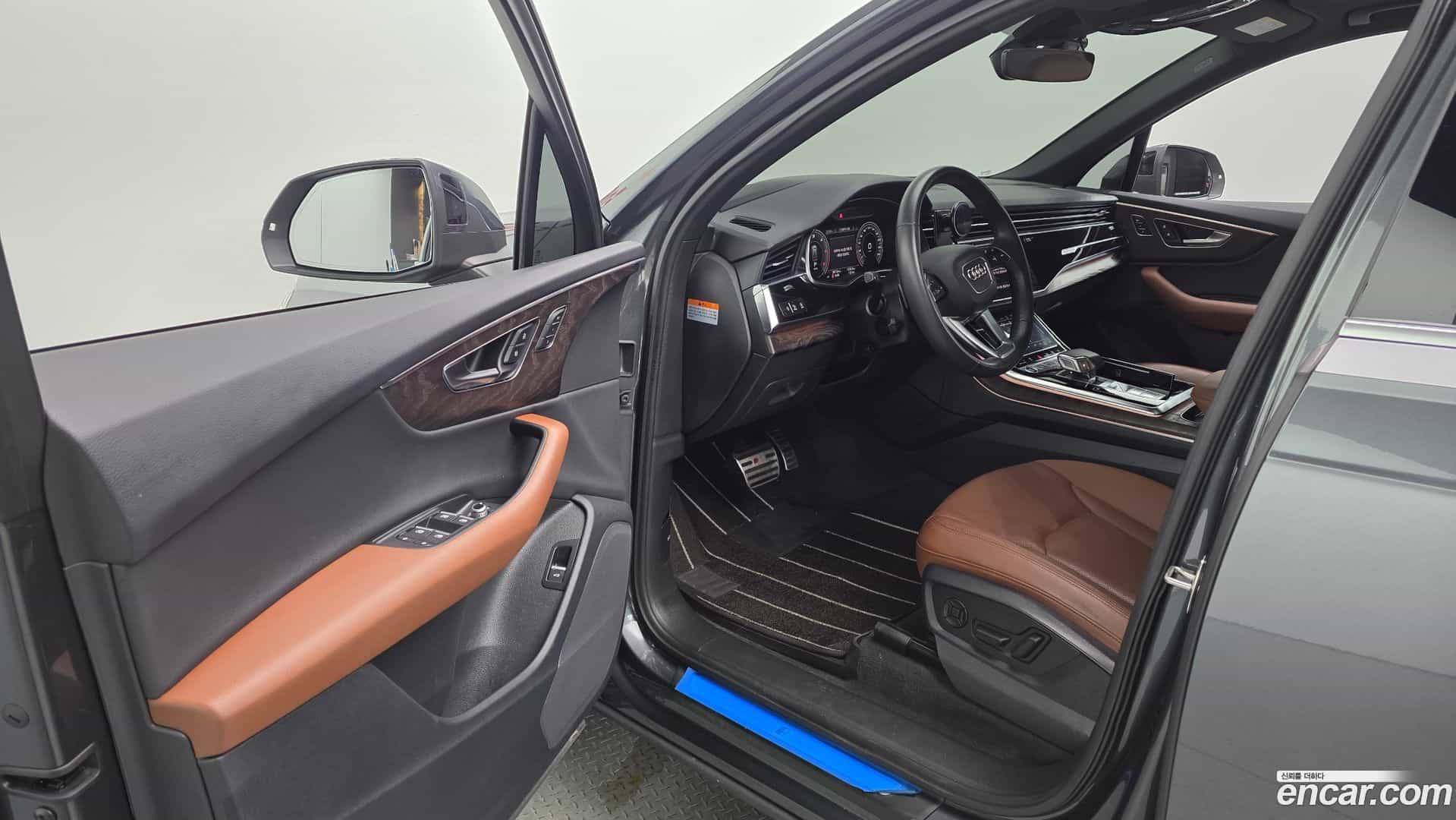 Q7 Audi 2021.6-INNER-010
