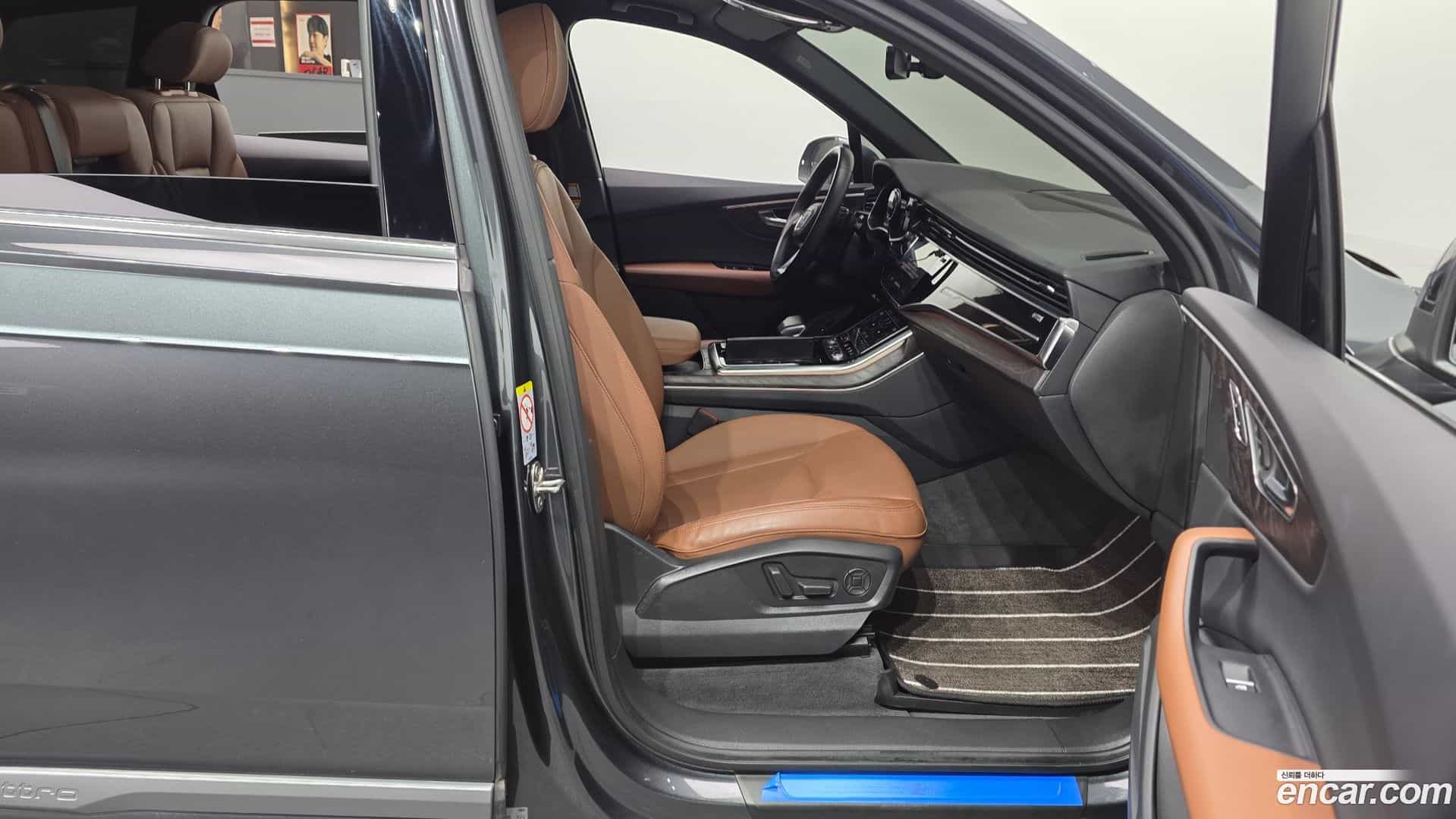 Q7 Audi 2021.6-OPTION-015