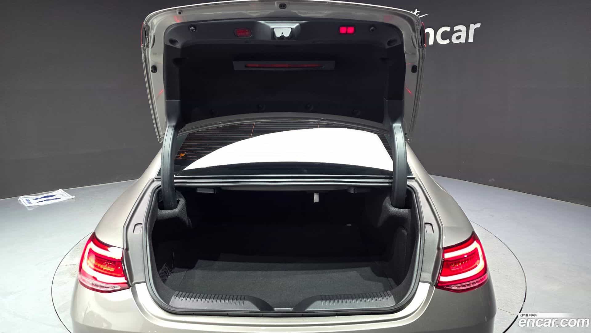CLS-Class Mercedes-Benz 2022.9-OPTION-024