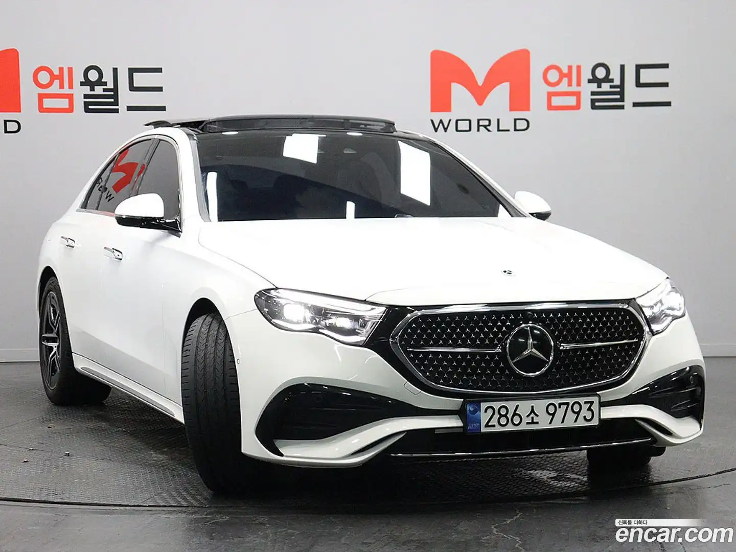 E-Class Mercedes-Benz 2024.10-OUTER-003
