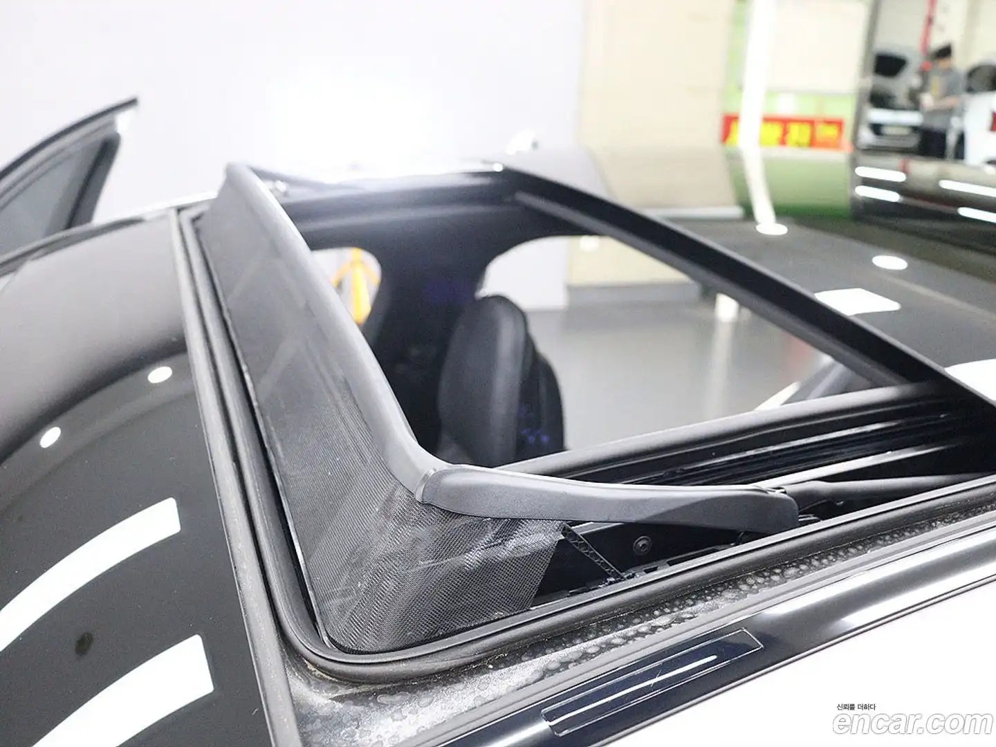E-Class Mercedes-Benz 2024.10-INNER-007