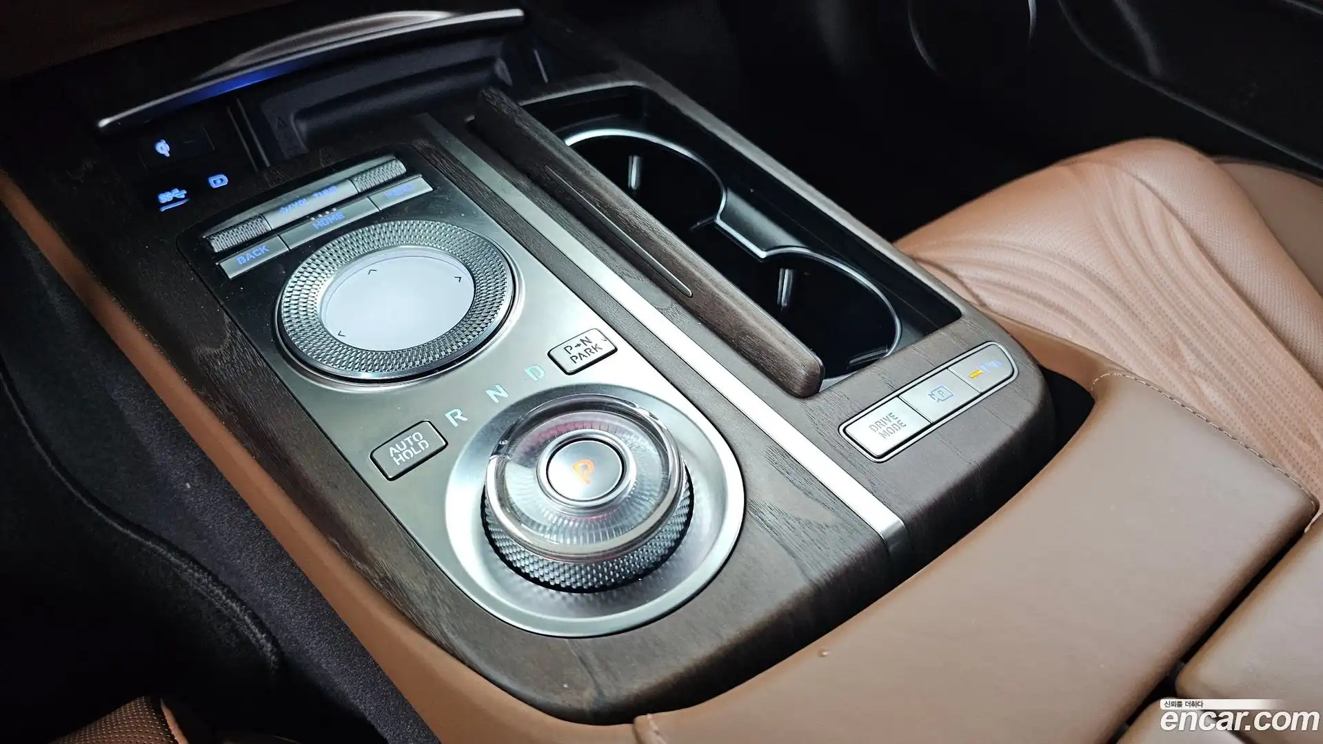 G80 Genesis 2022.3-INNER-009