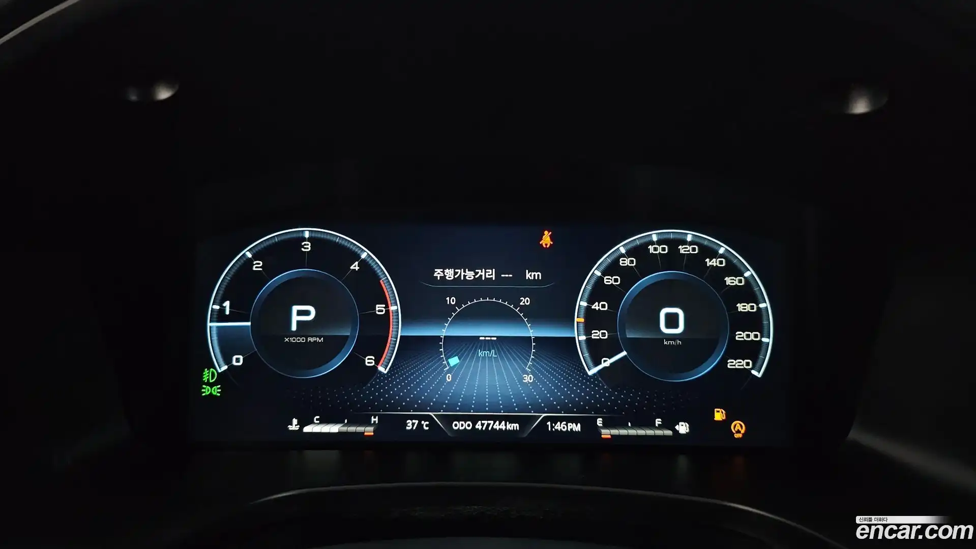 Rexton KG Mobility 2024.2-INNER-008