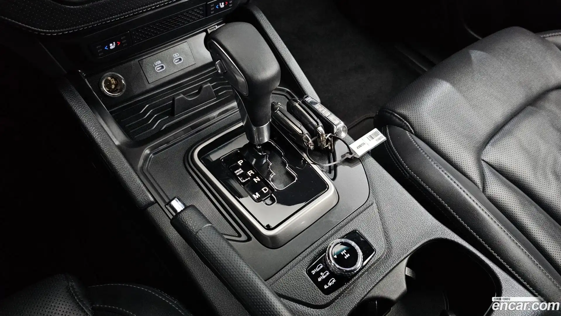 Rexton KG Mobility 2024.2-INNER-009