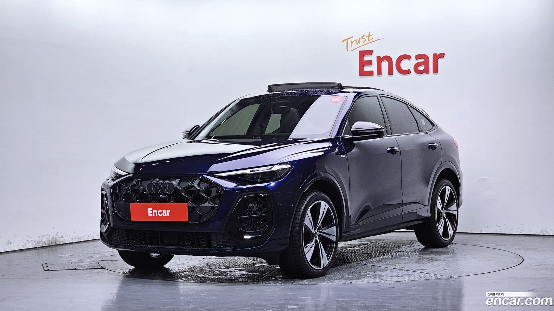 Main__Slider__Photo:Q5 Audi 2025.9-0