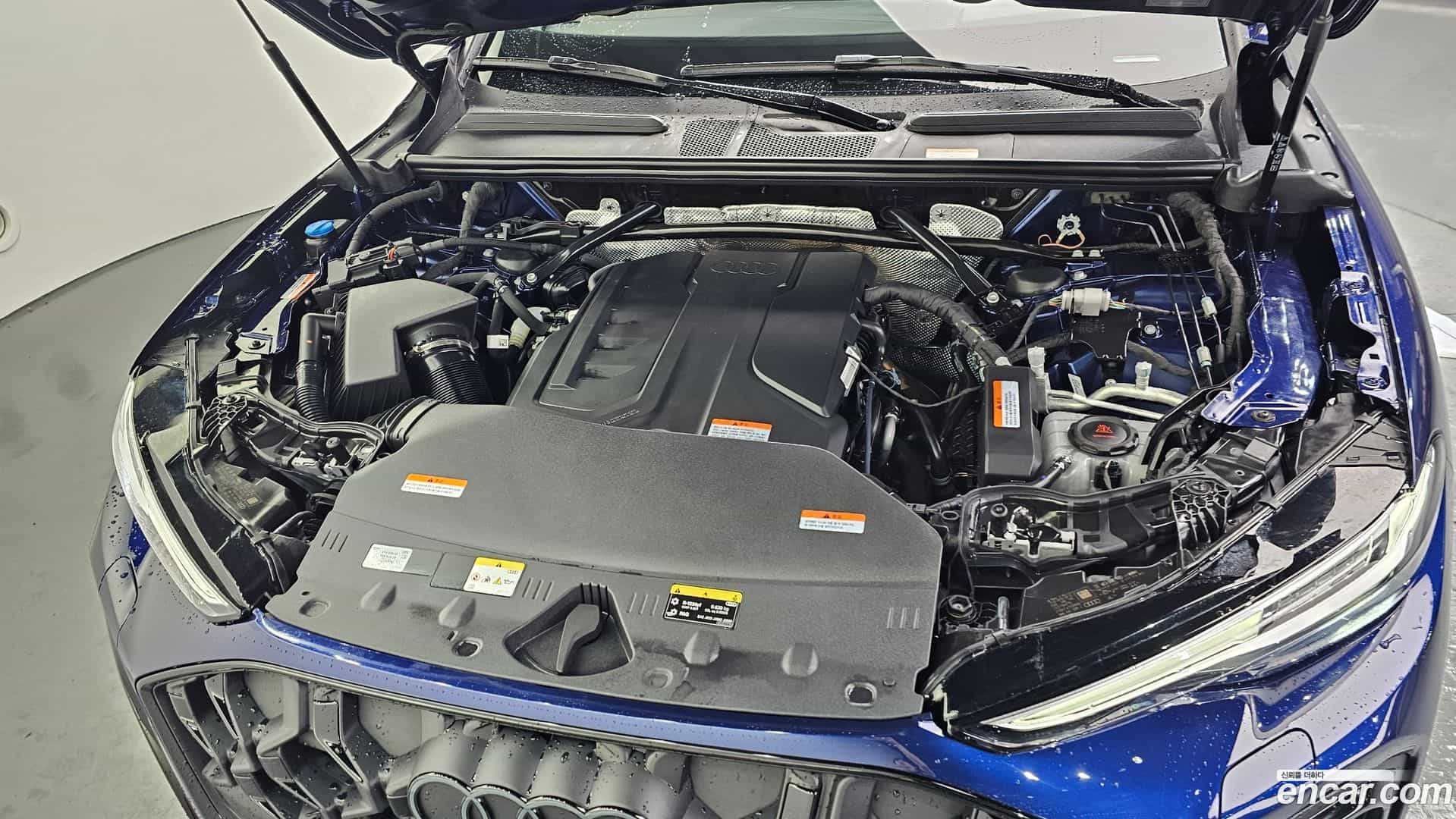 Q5 Audi 2025.9-OUTER-006