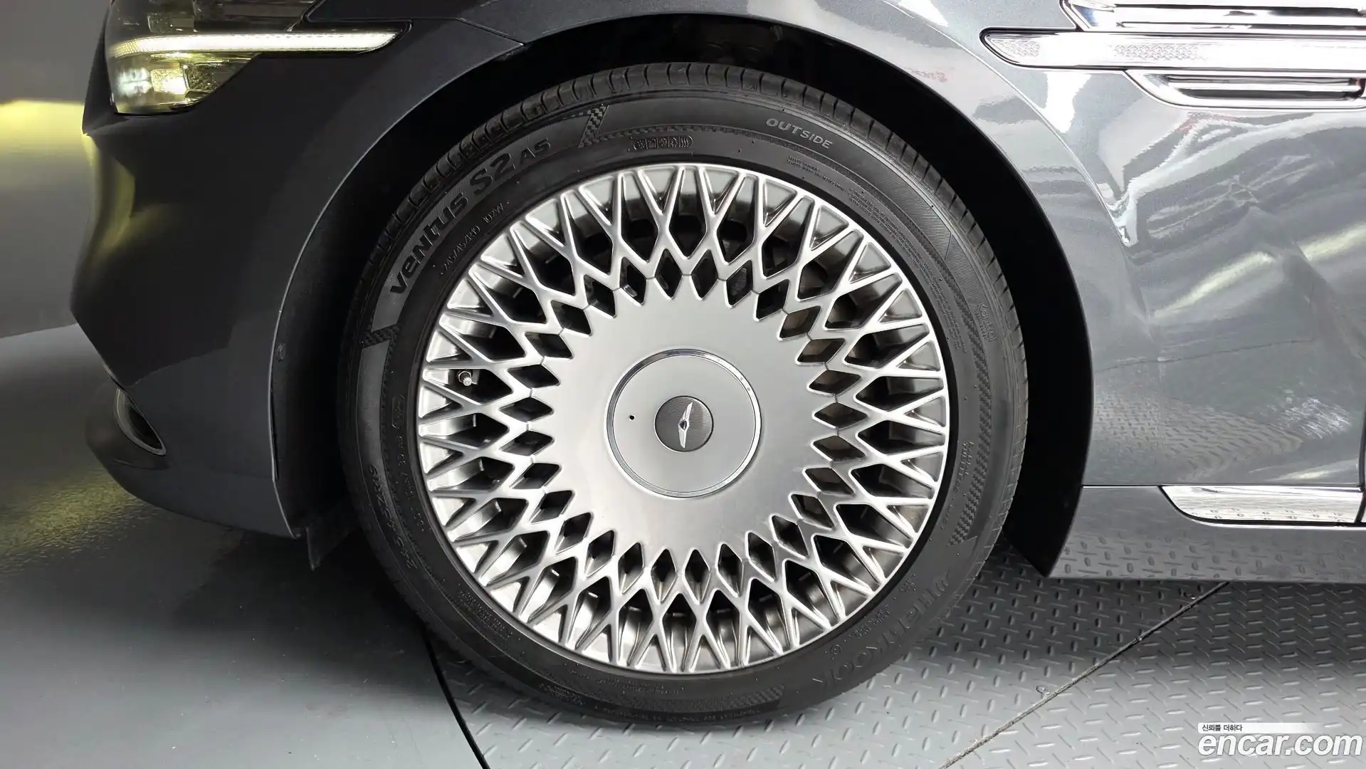 G90 Genesis 2019.11-OUTER-005