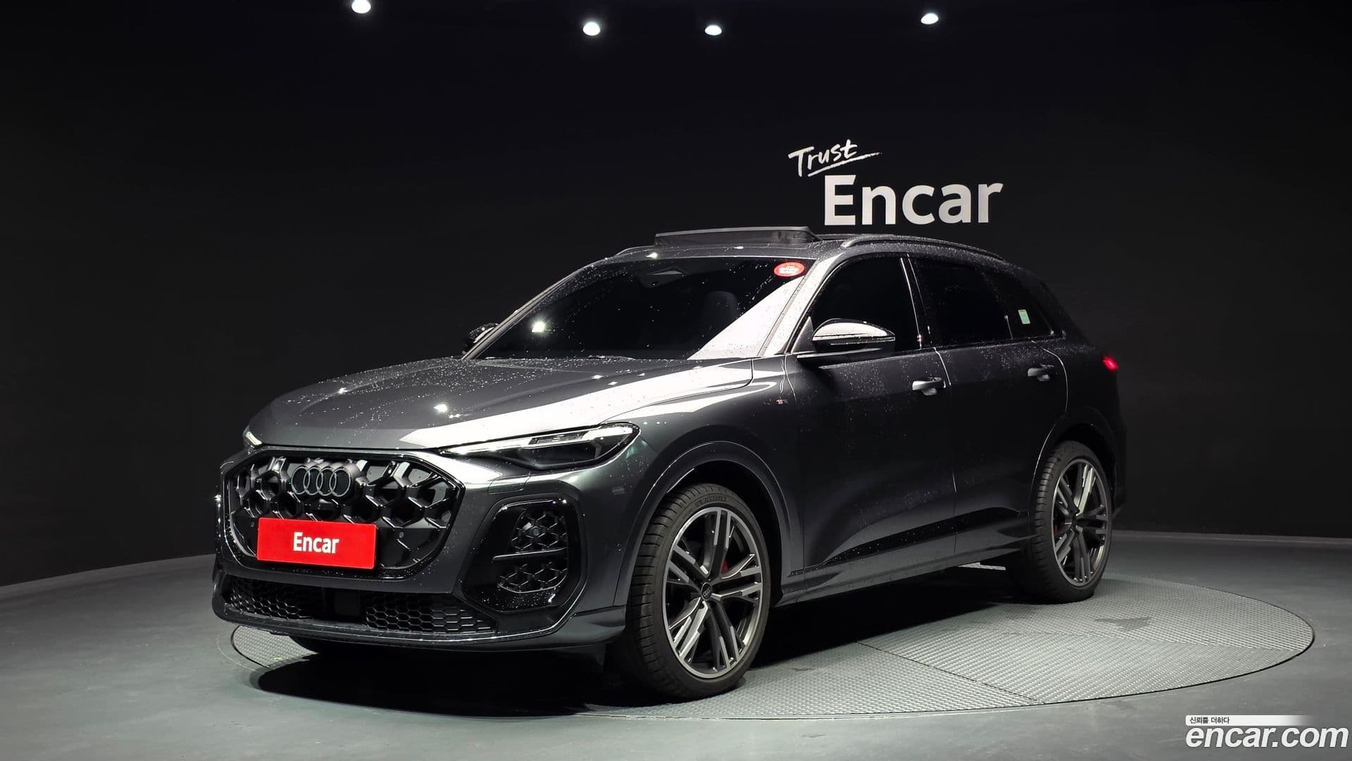 Main__Slider__Photo:Q5 Audi 2025.11-0