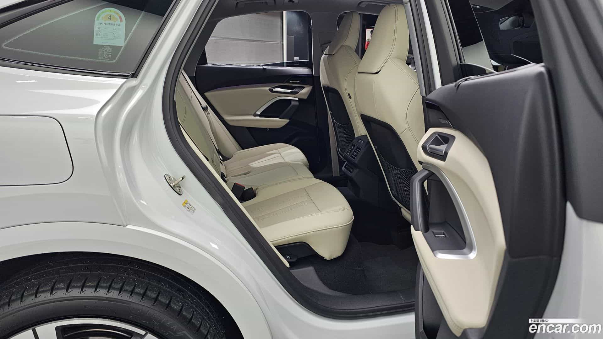 Q5 Audi 2025.9-OPTION-016