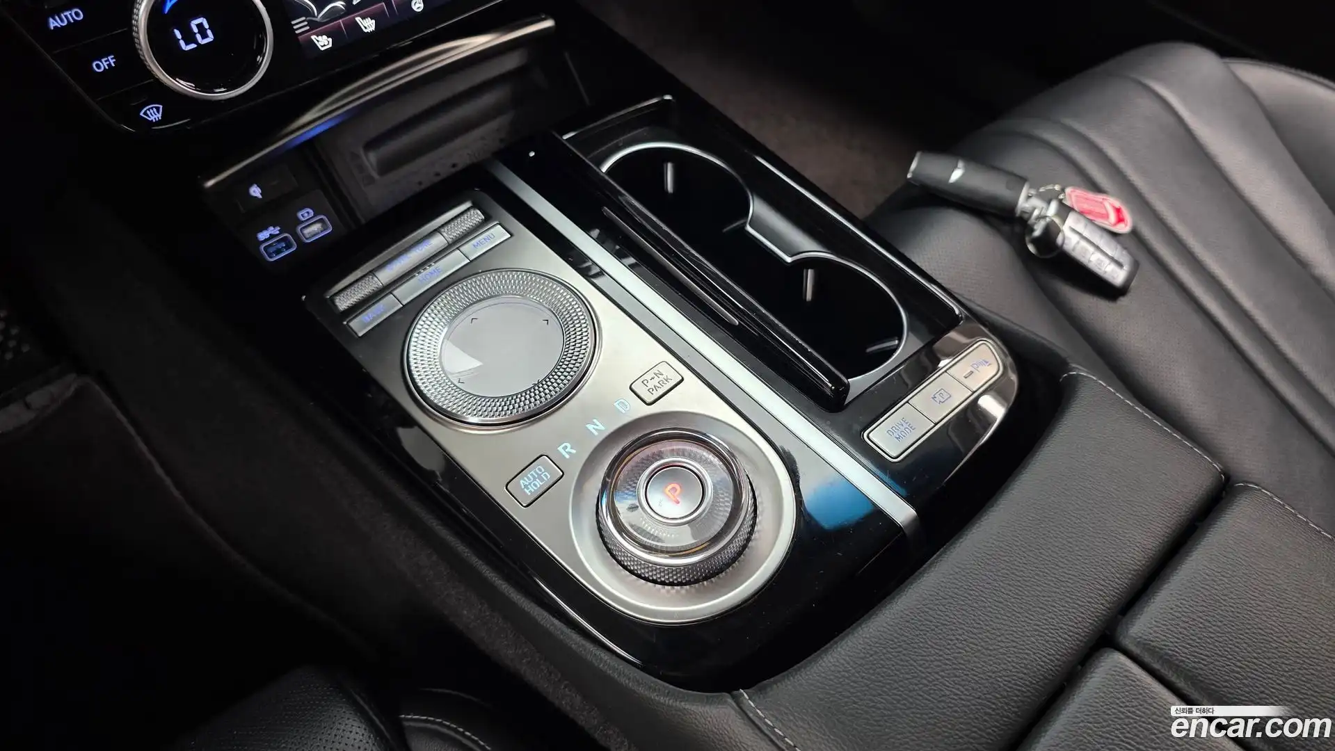 G80 Genesis 2022.3-INNER-009