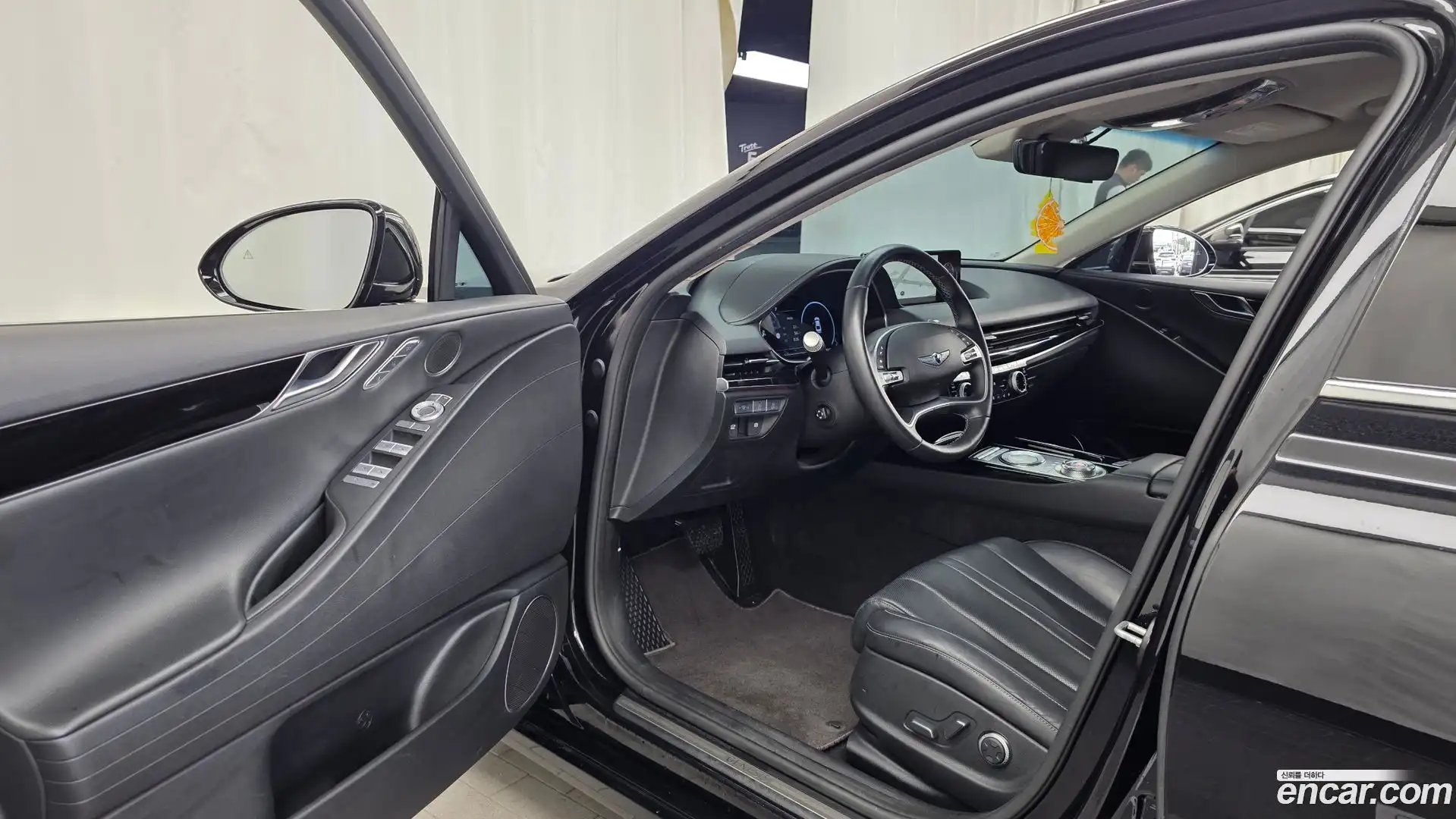 G80 Genesis 2022.3-INNER-010