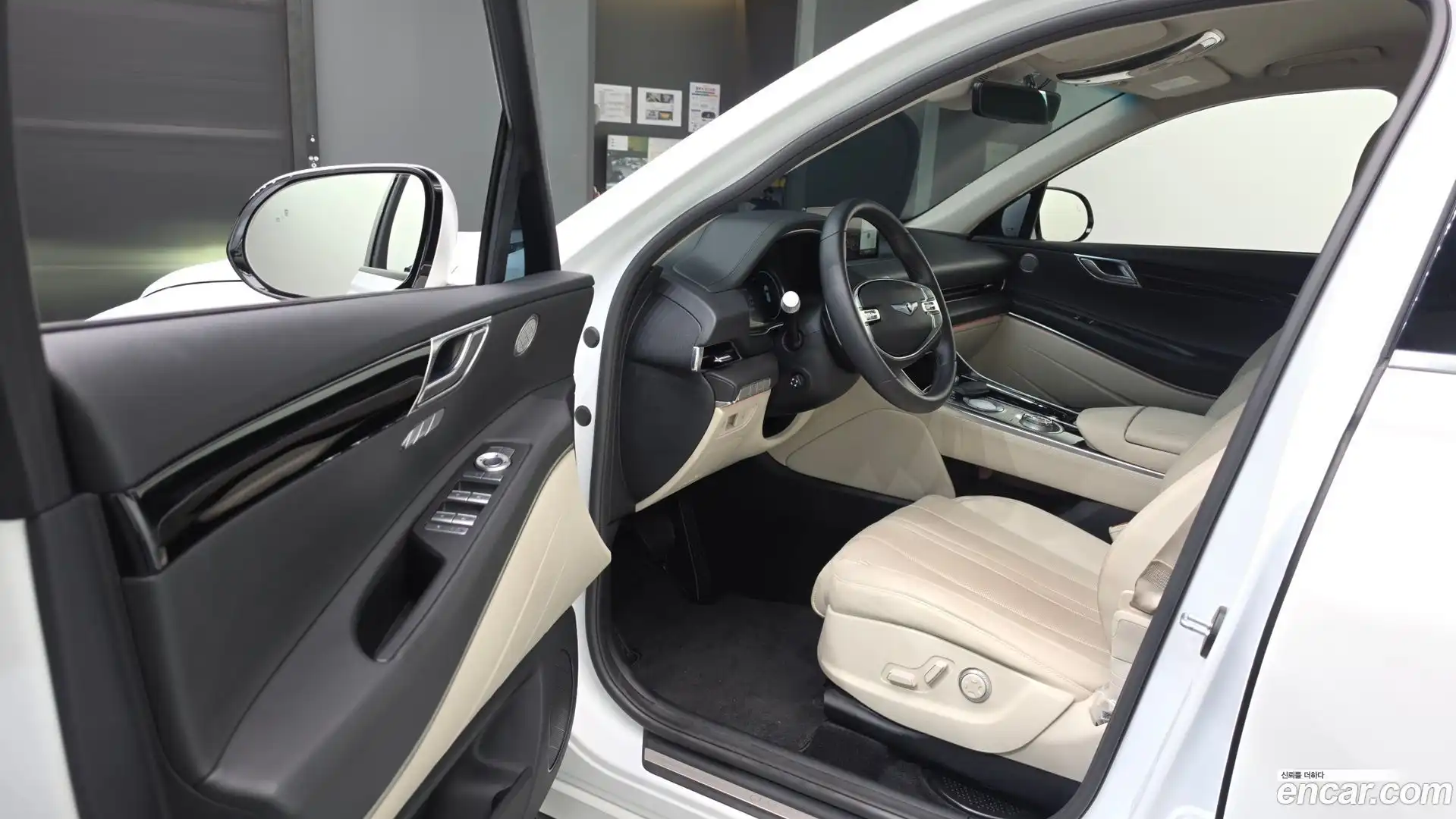 GV80 Genesis 2021.6-INNER-010