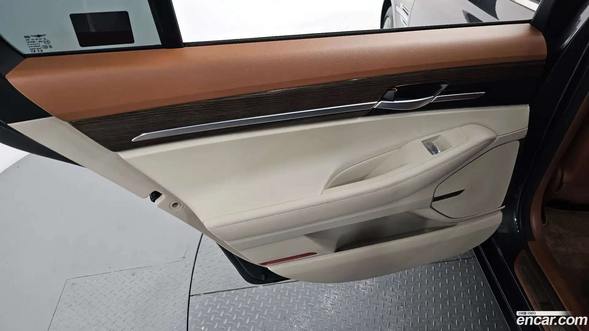 G90 Genesis 2021.6-INNER-035