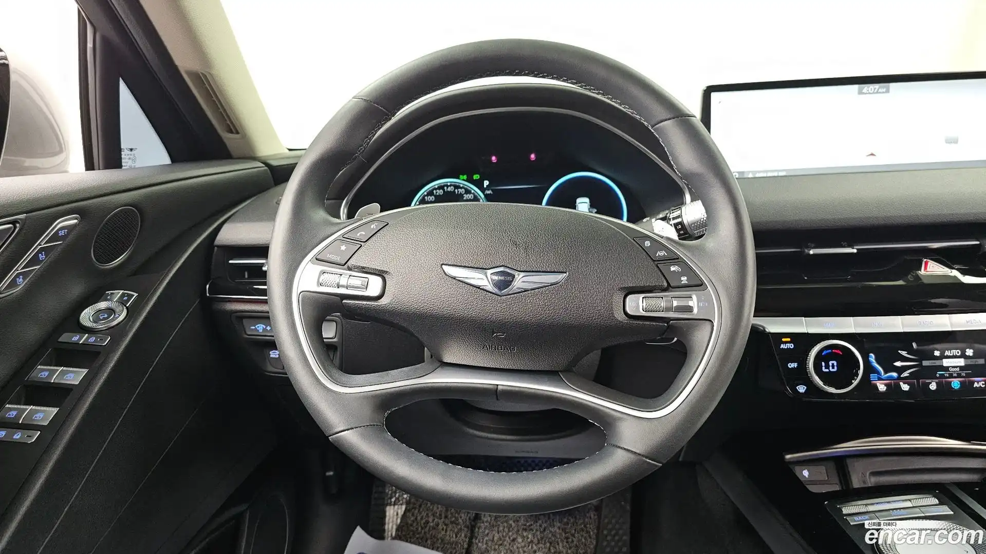 G80 Genesis 2022.3-OPTION-017