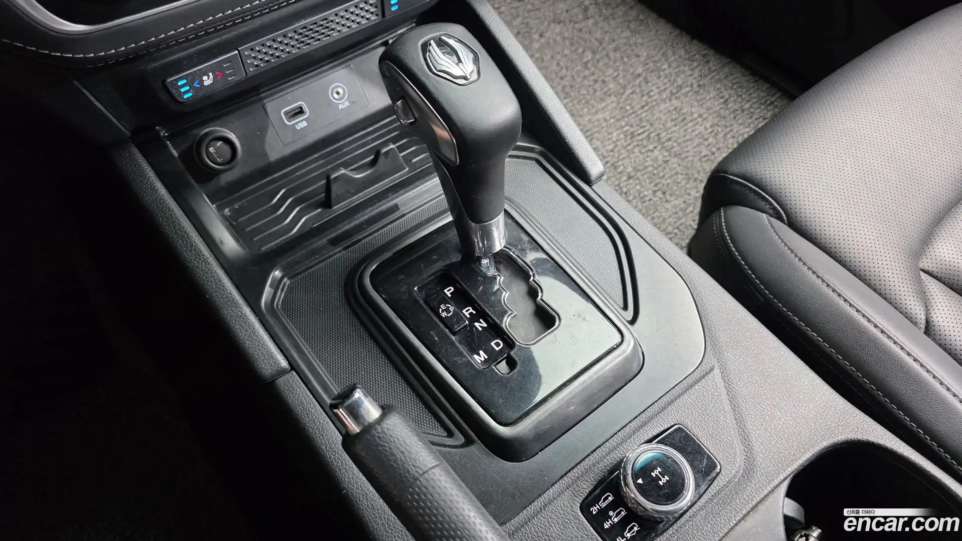 Rexton KG Mobility 2020.11-INNER-009