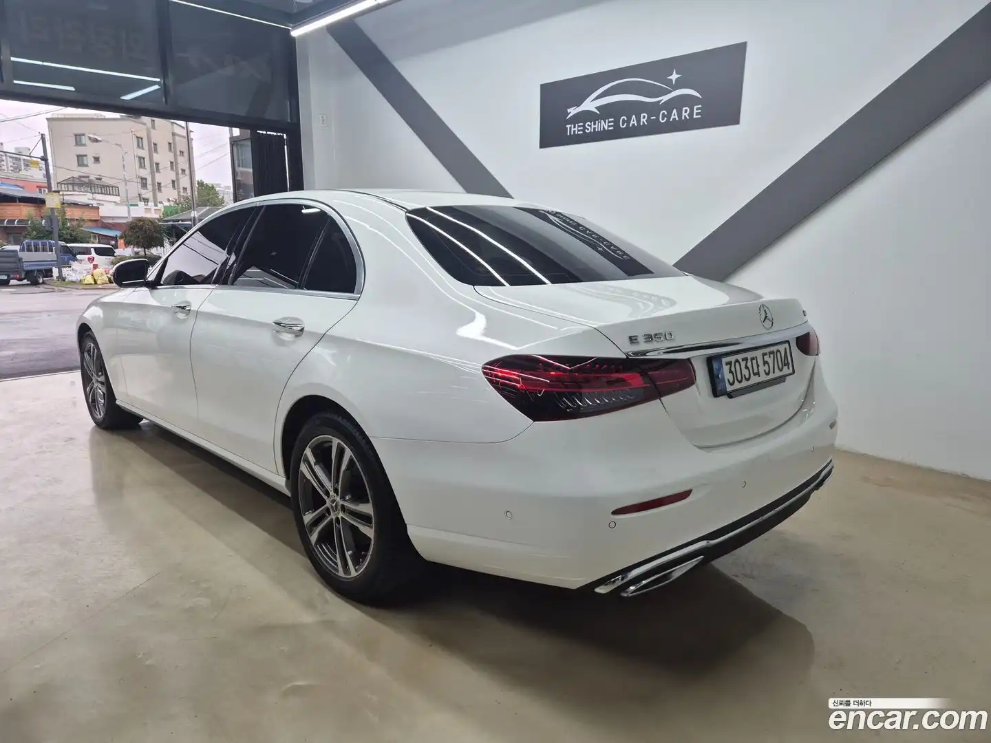 E-Class Mercedes-Benz 2021.2-OUTER-004