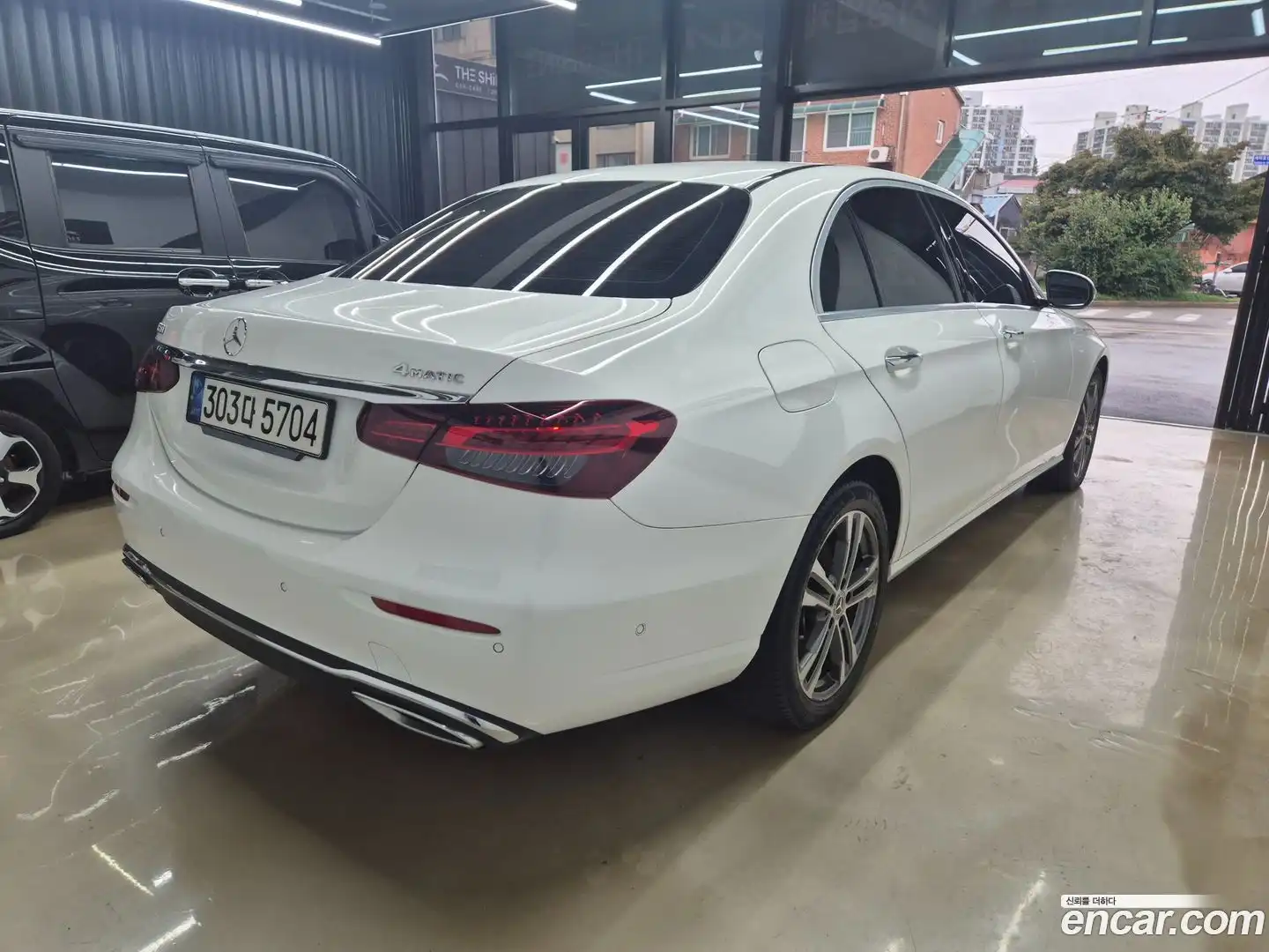 E-Class Mercedes-Benz 2021.2-OUTER-006