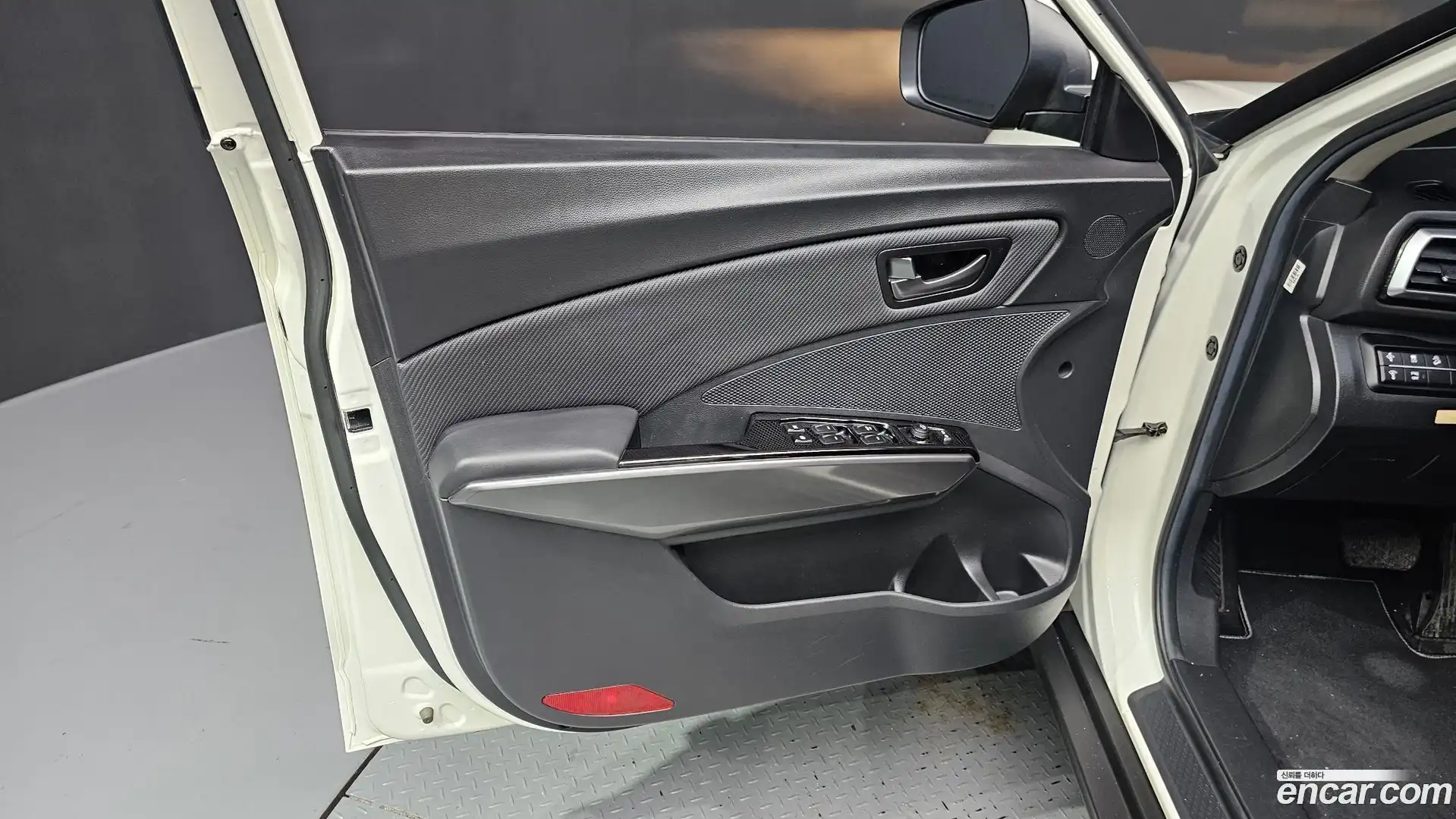 TIBOLI KG Mobility 2024.6-INNER-034