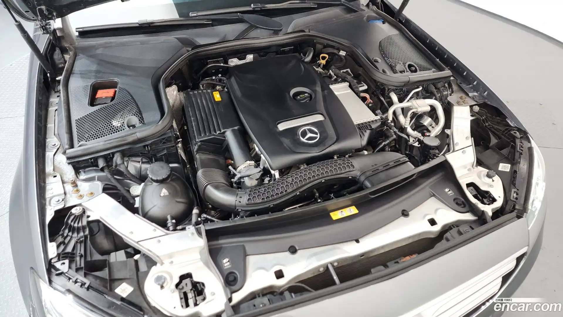 E-Class Mercedes-Benz 2020.3-OUTER-006