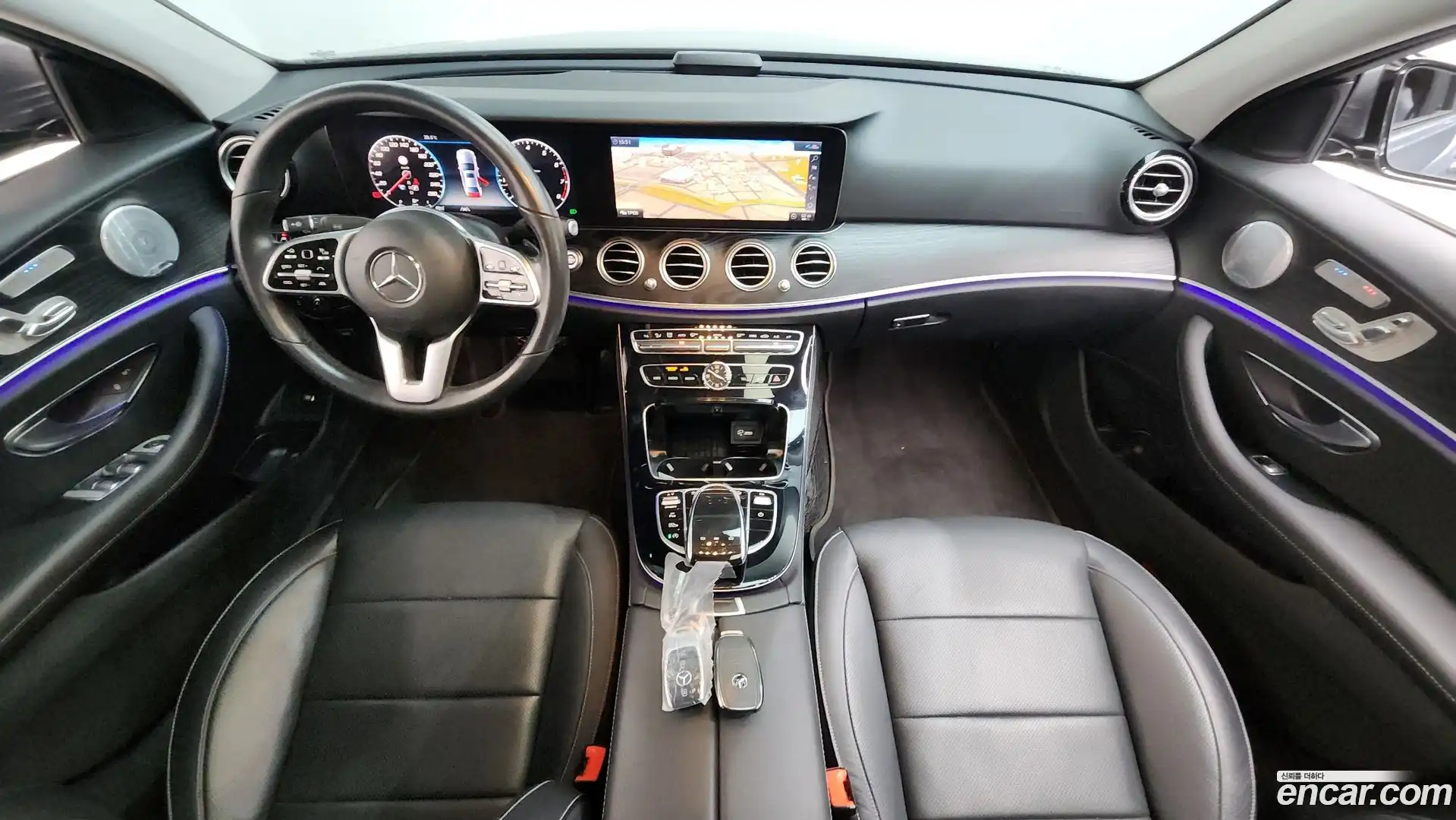 E-Class Mercedes-Benz 2020.3-INNER-007