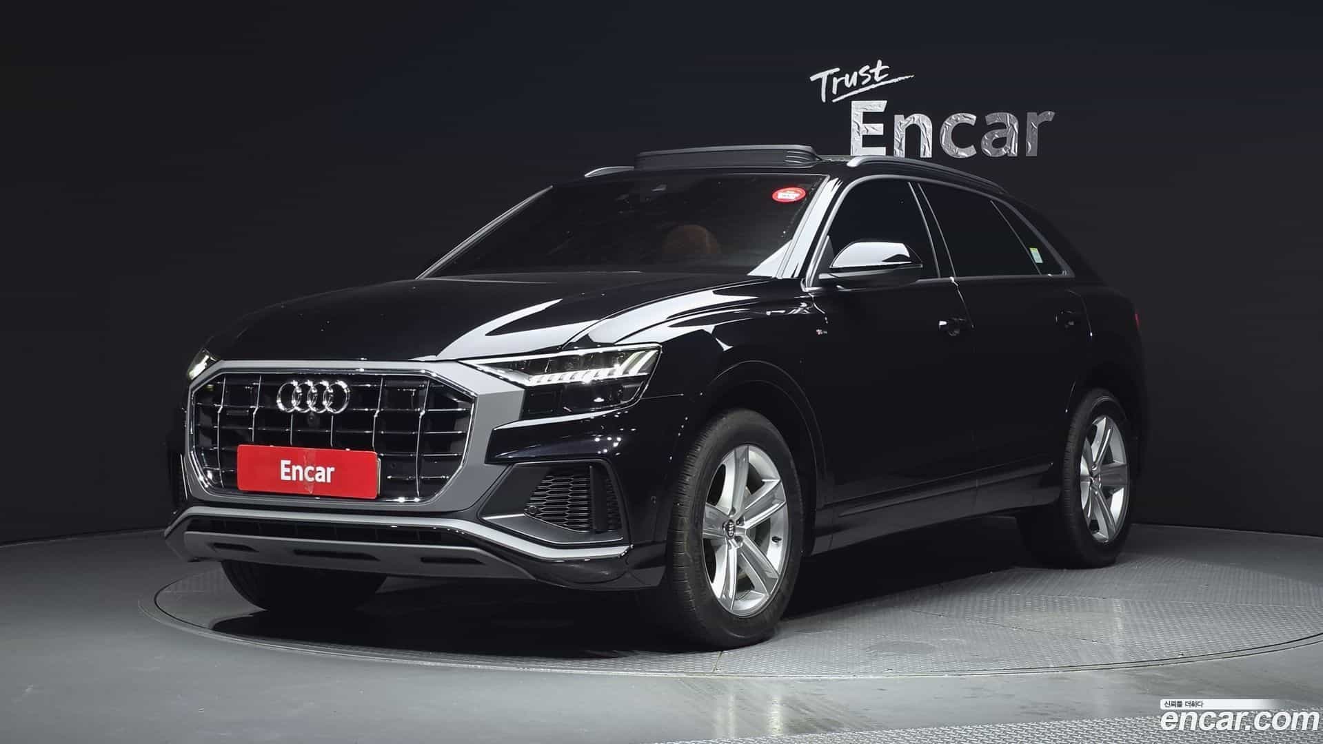 Q8 Audi 2021.6-OUTER-001