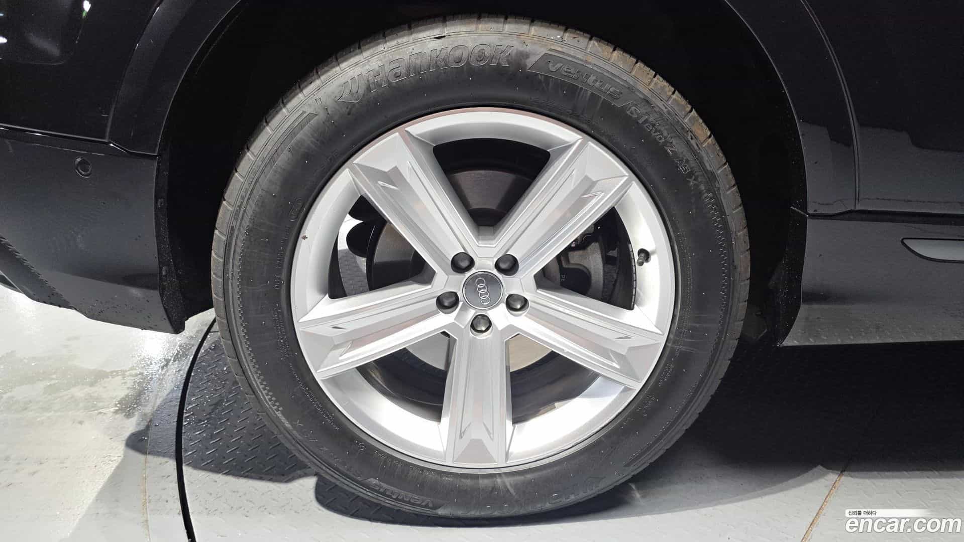 Q8 Audi 2021.6-OUTER-005