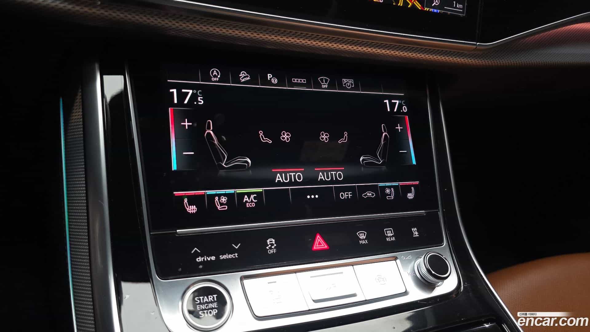 Q8 Audi 2021.6-OPTION-041