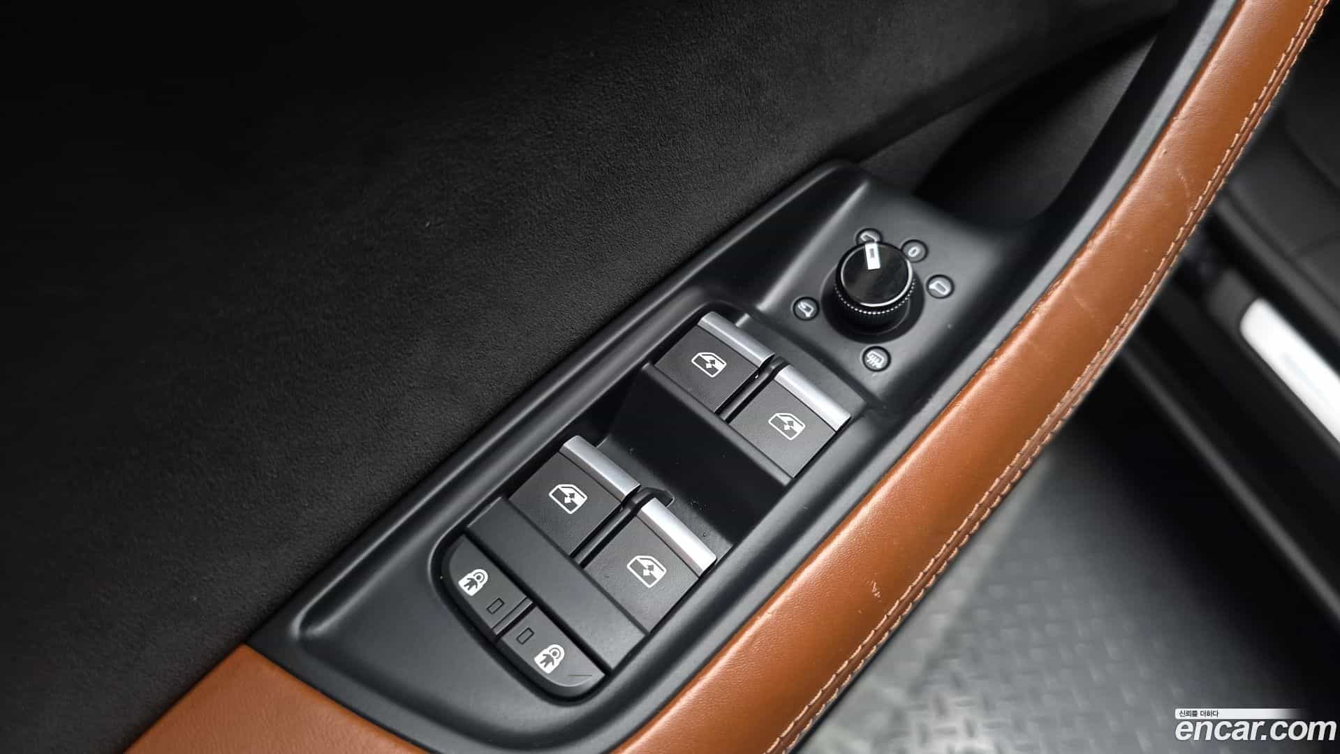 Q8 Audi 2021.6-OPTION-051