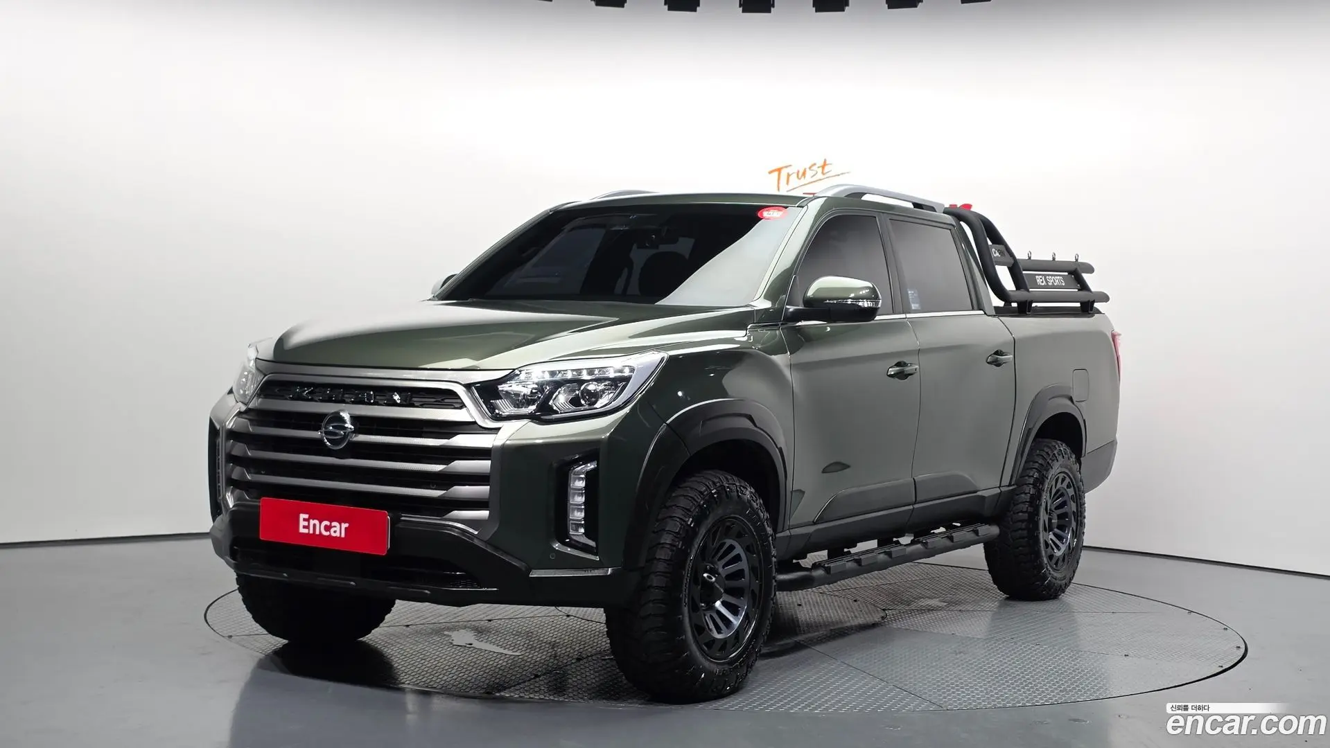 Main__Slider__Photo:Rexton KG Mobility 2022.8-0