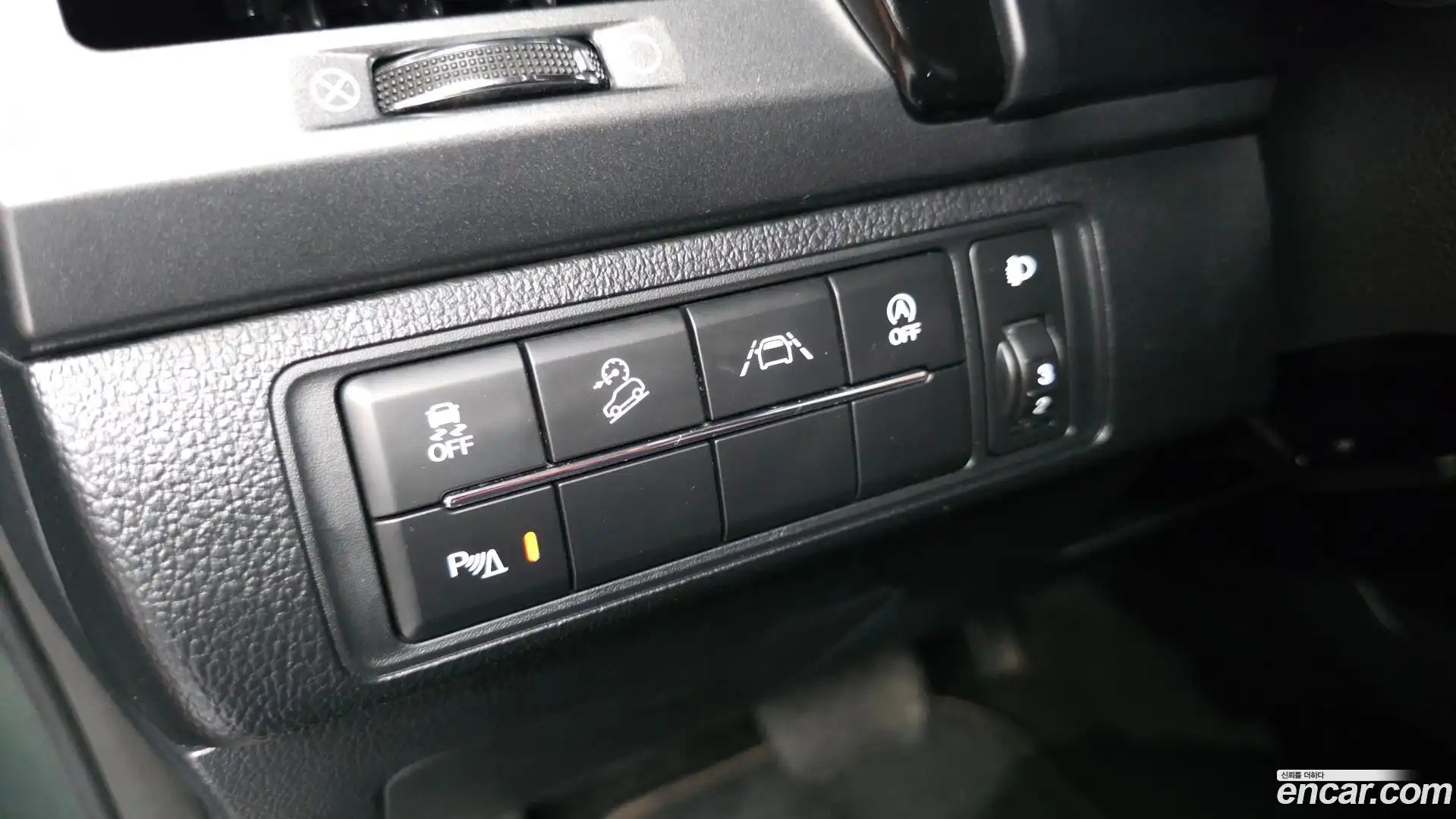 Rexton KG Mobility 2022.8-OPTION-022