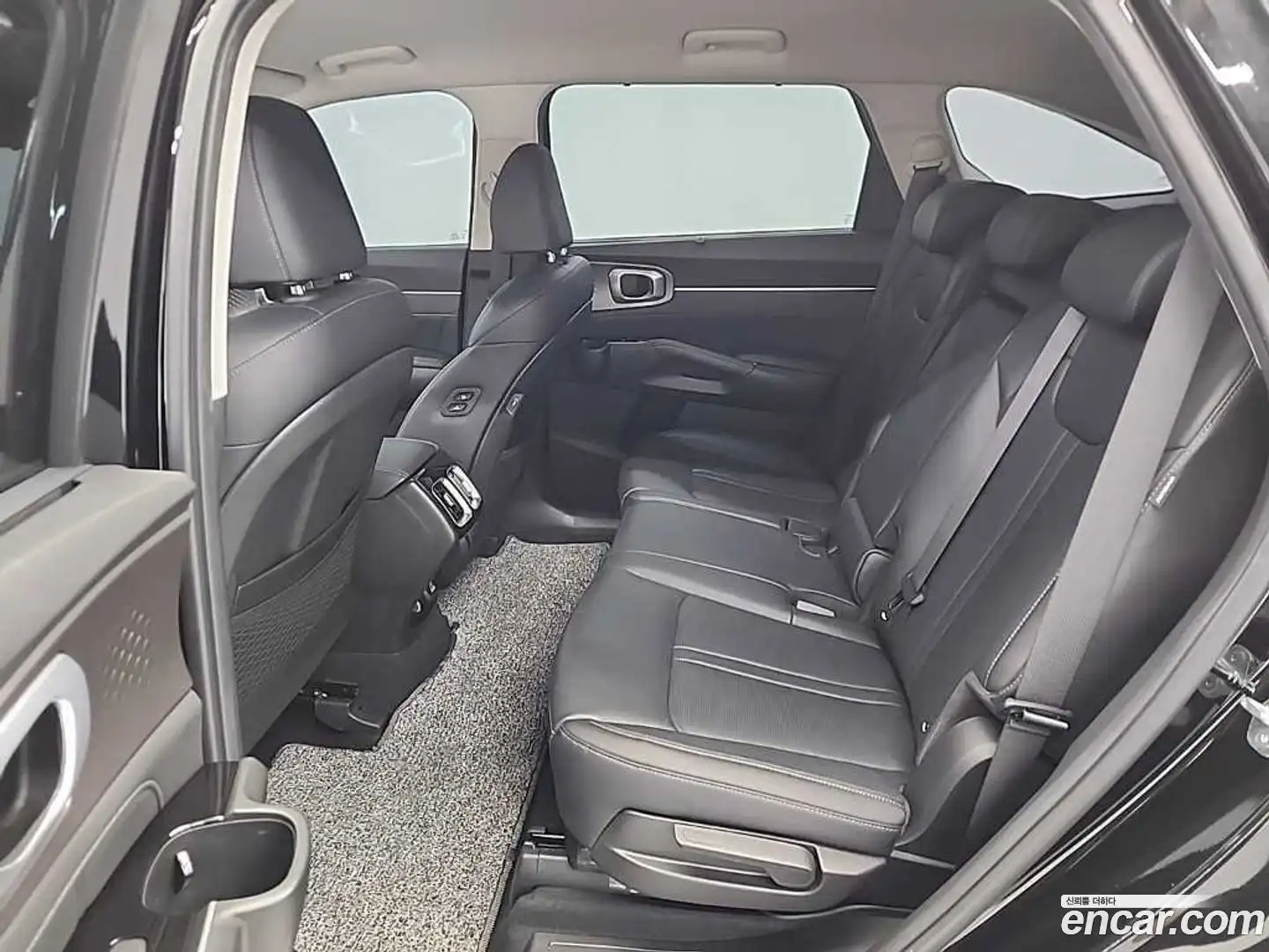 Sorento Kia 2024.4-OPTION-016