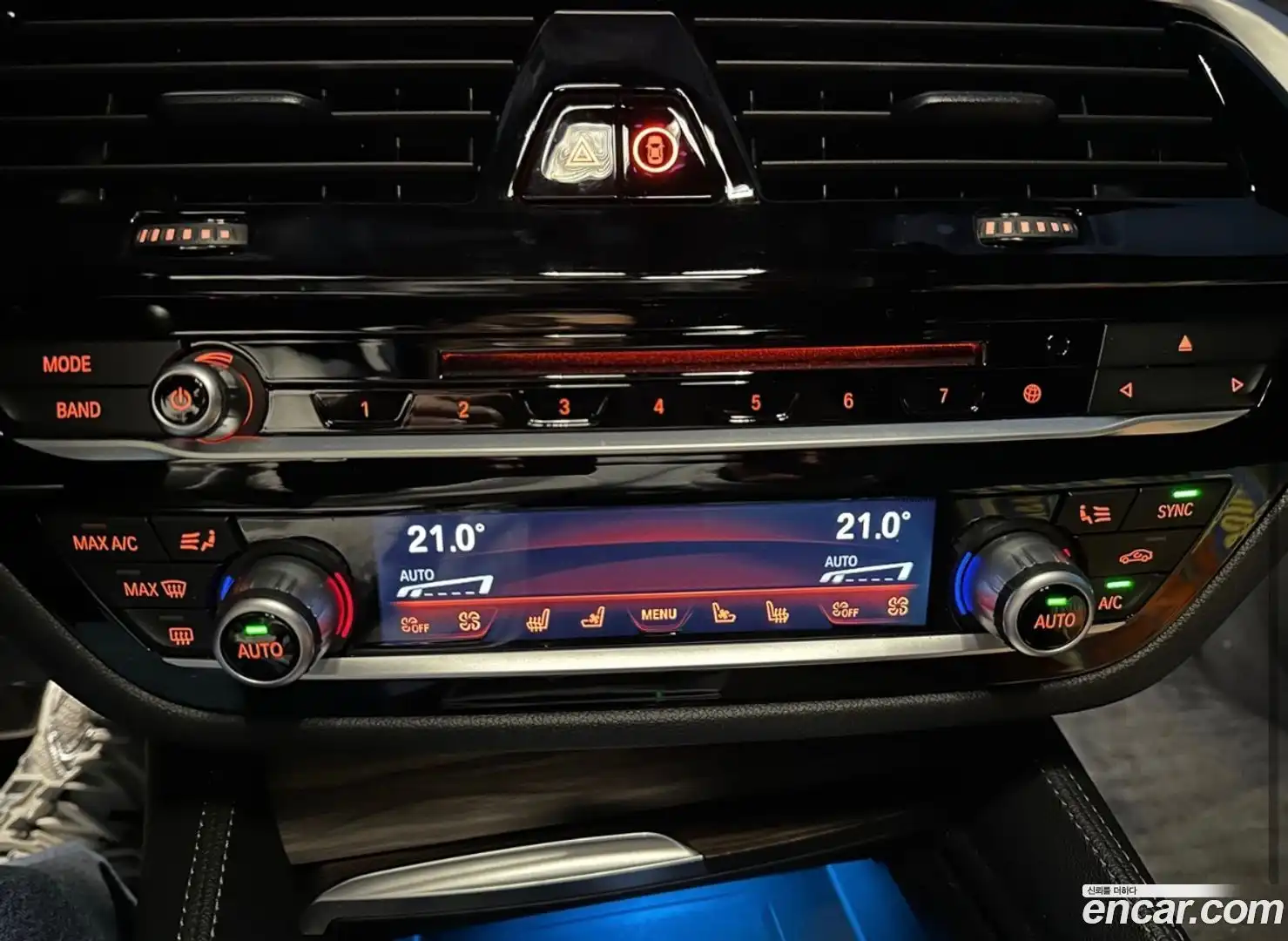 5-Series BMW 2017.10-INNER-009