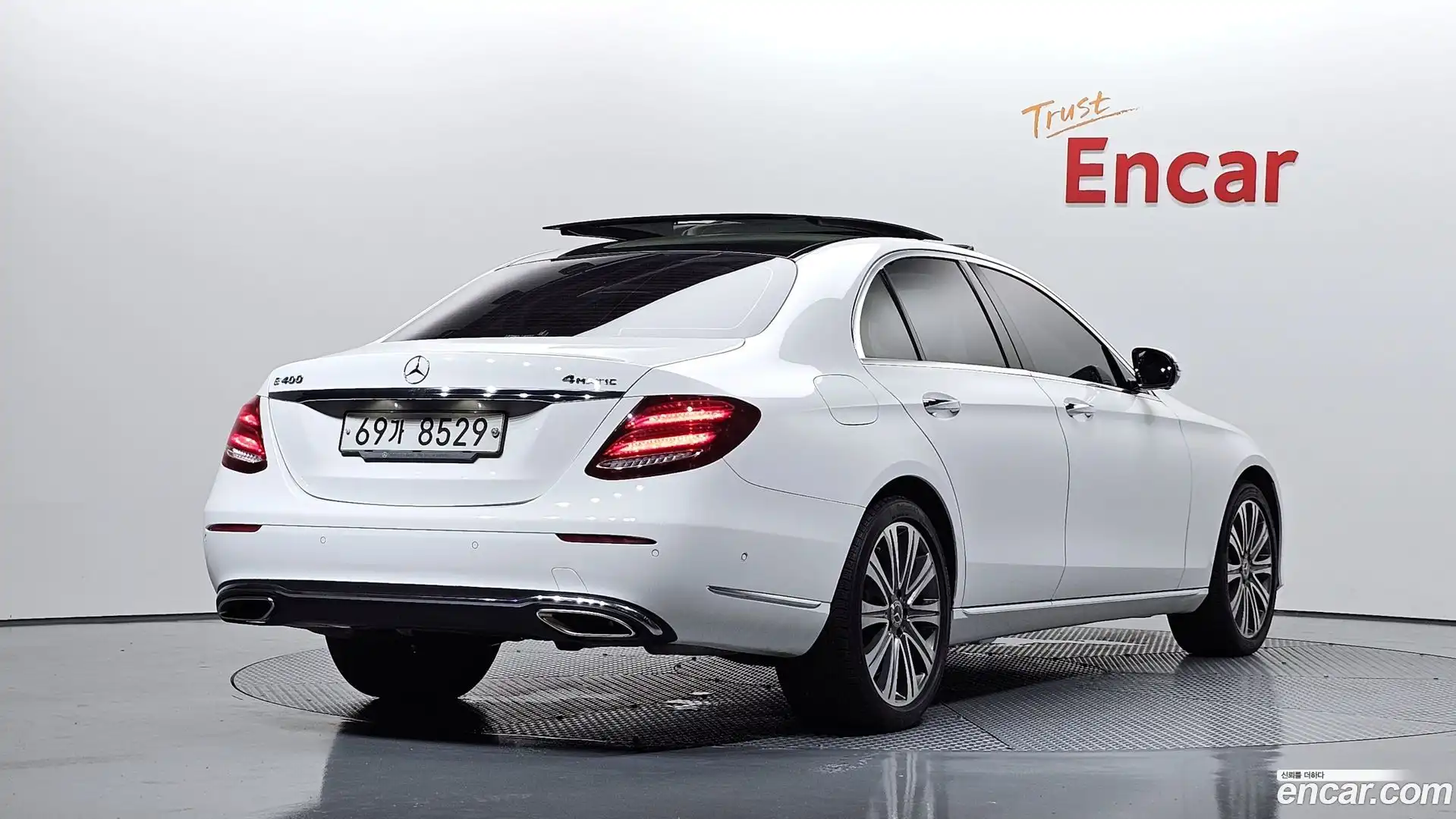 E-Class Mercedes-Benz 2017.5-OUTER-002