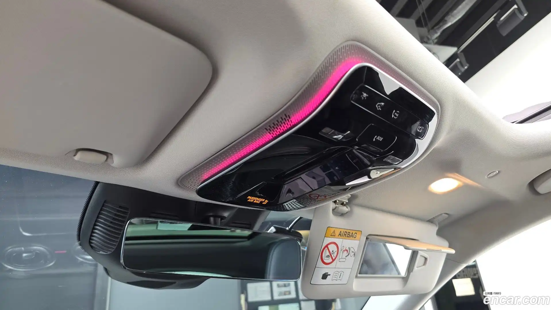 GLC-Class Mercedes-Benz 2023.7-OPTION-024