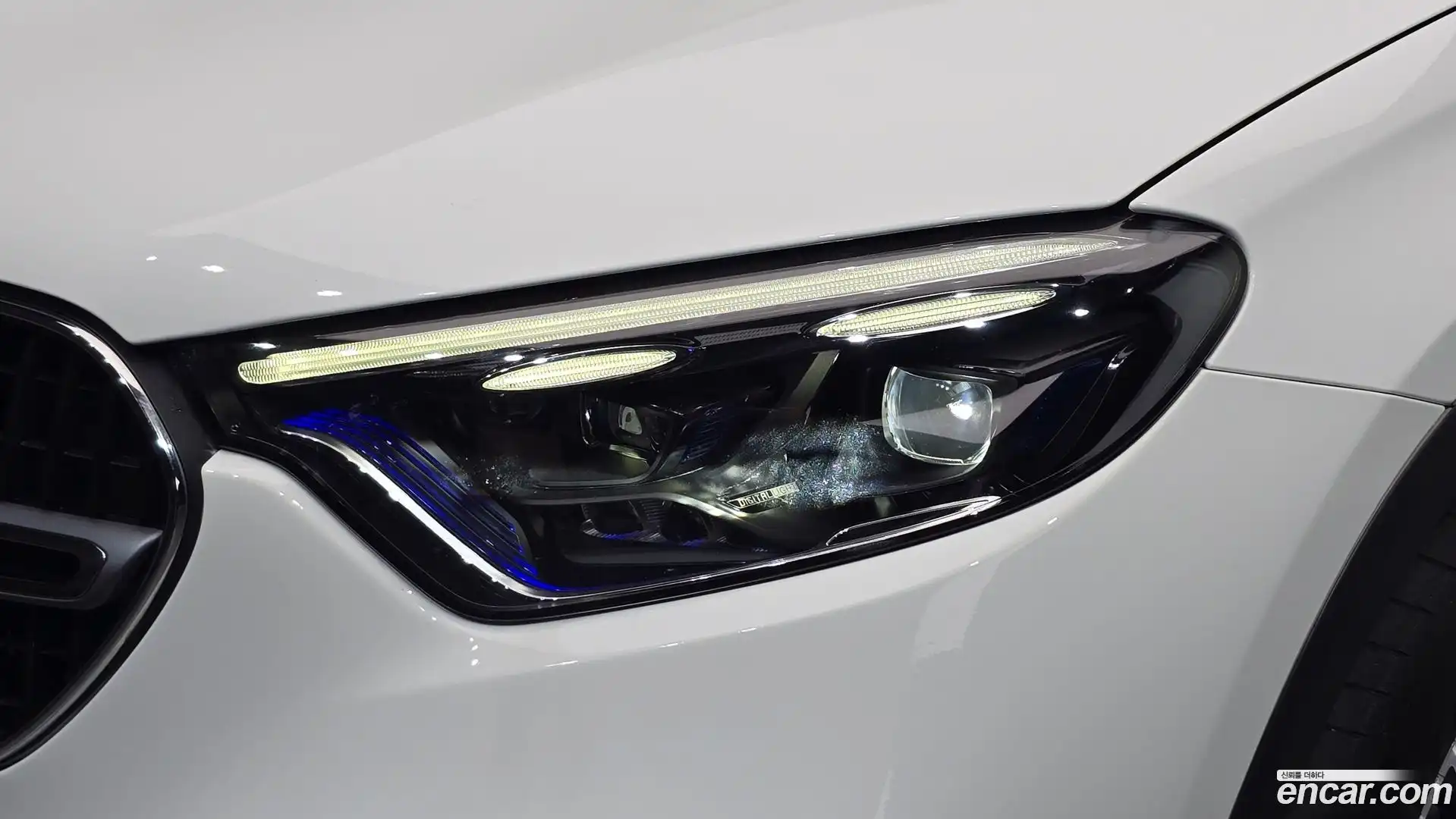 GLC-Class Mercedes-Benz 2023.7-OUTER-032