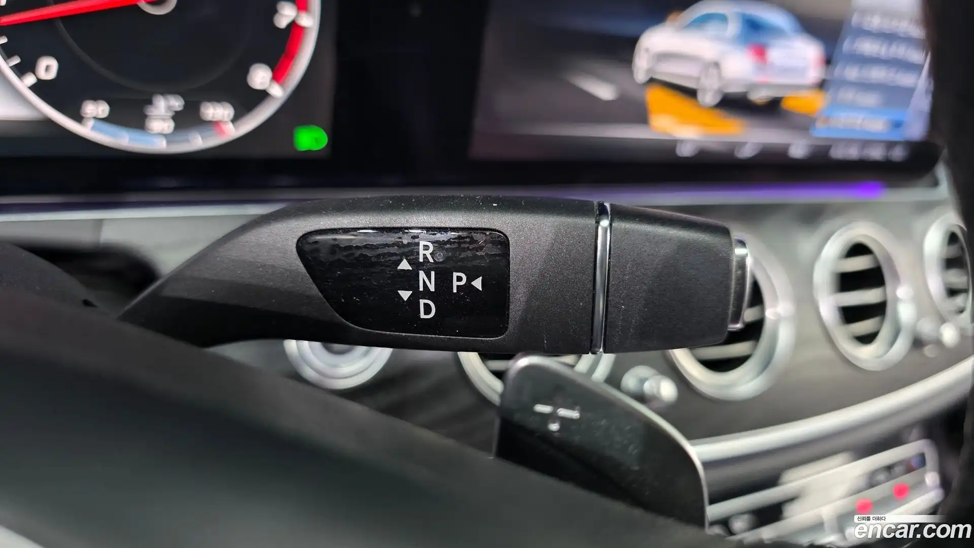 E-Class Mercedes-Benz 2016.6-INNER-009