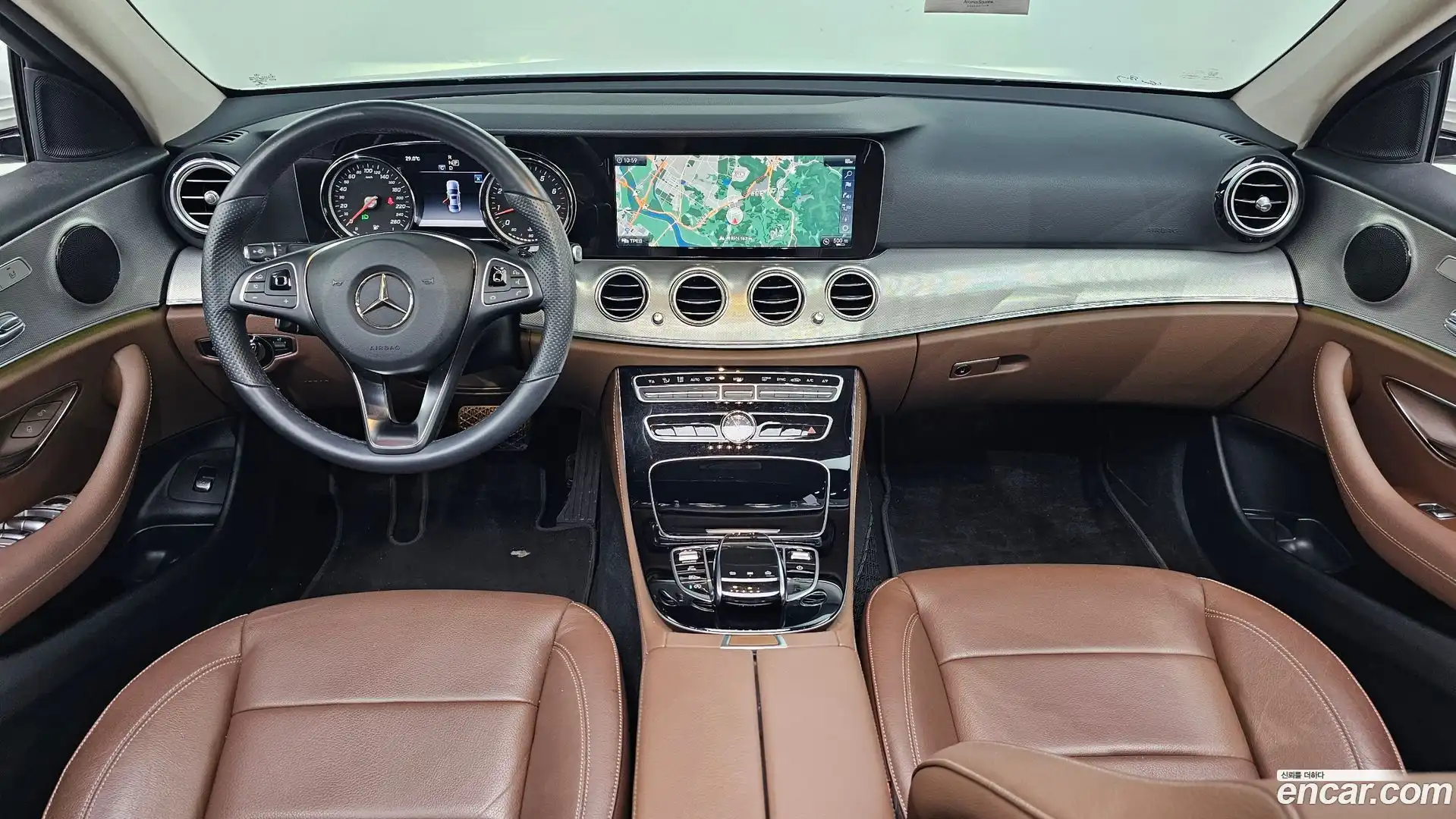 E-Class Mercedes-Benz 2018.2-INNER-007