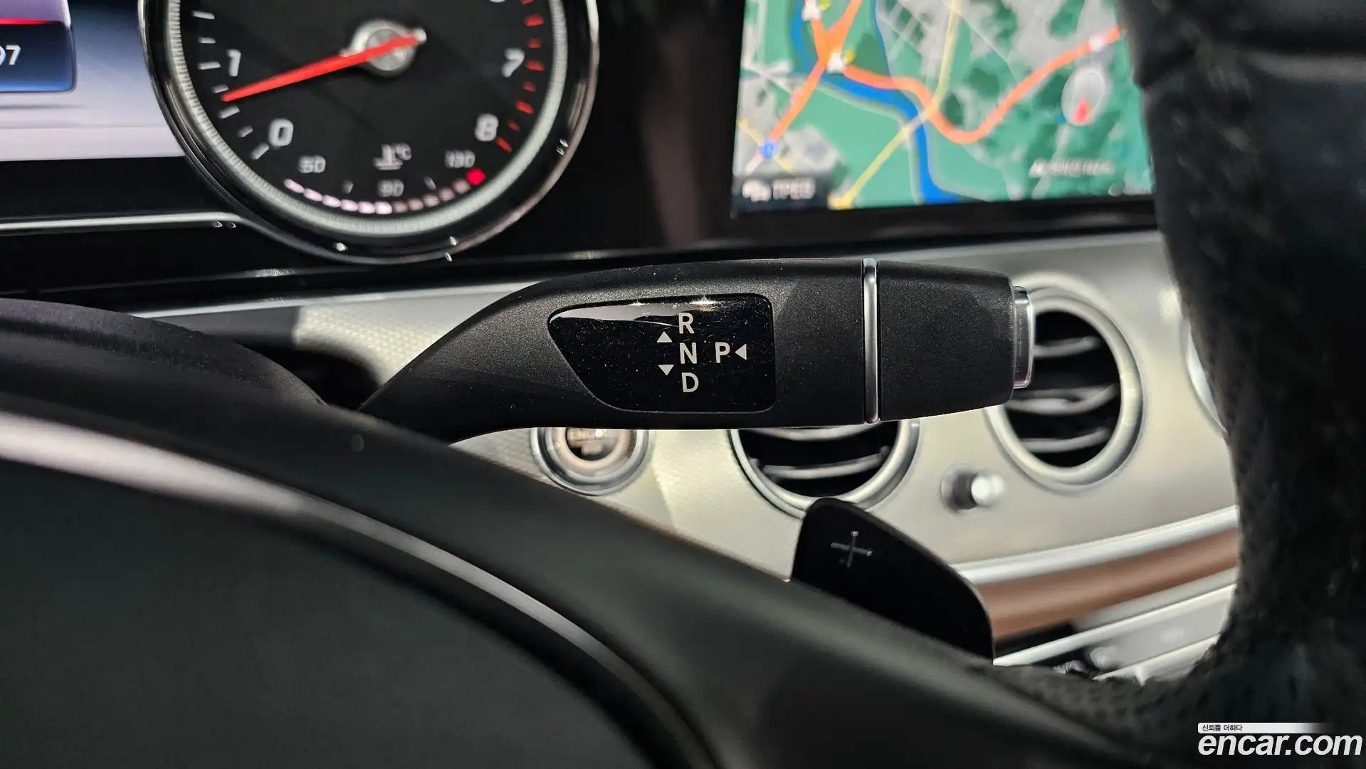 E-Class Mercedes-Benz 2018.2-INNER-009