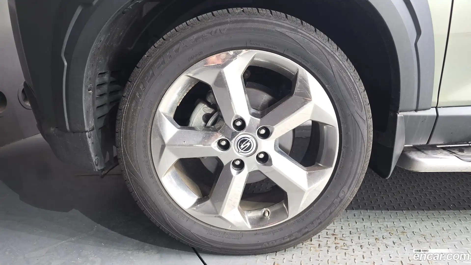 Rexton KG Mobility 2021.6-OUTER-005