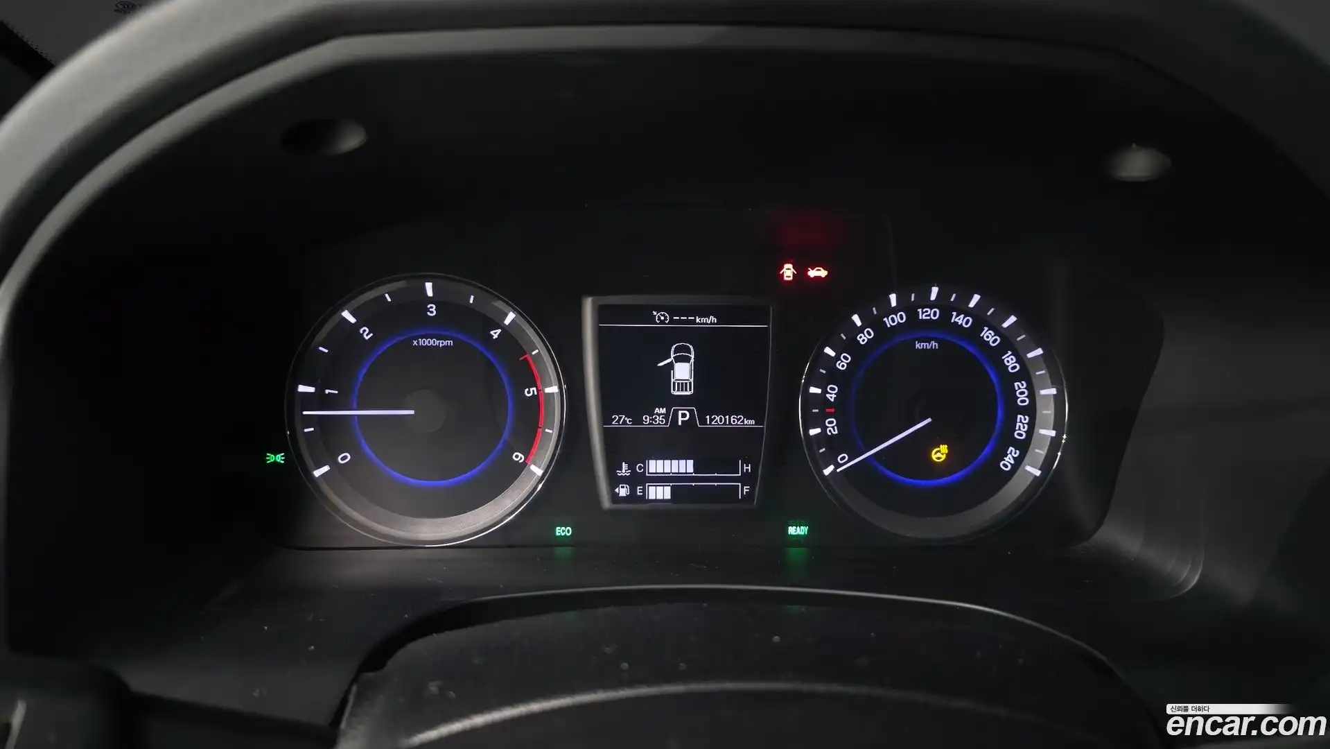 Rexton KG Mobility 2021.6-INNER-008