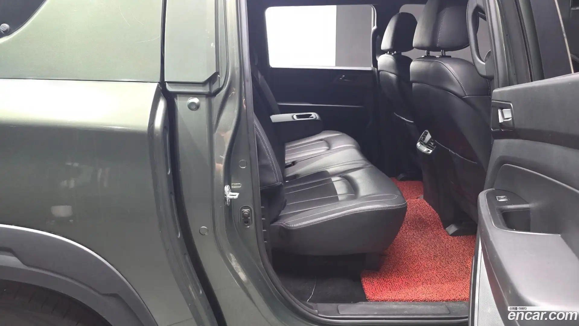Rexton KG Mobility 2021.6-OPTION-016