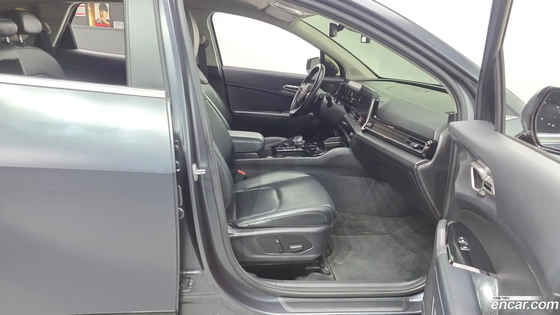 Sportage Kia 2021.8-OPTION-015