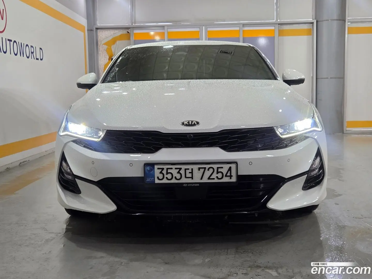 Main__Slider__Photo:K5 Kia 2021.4-0