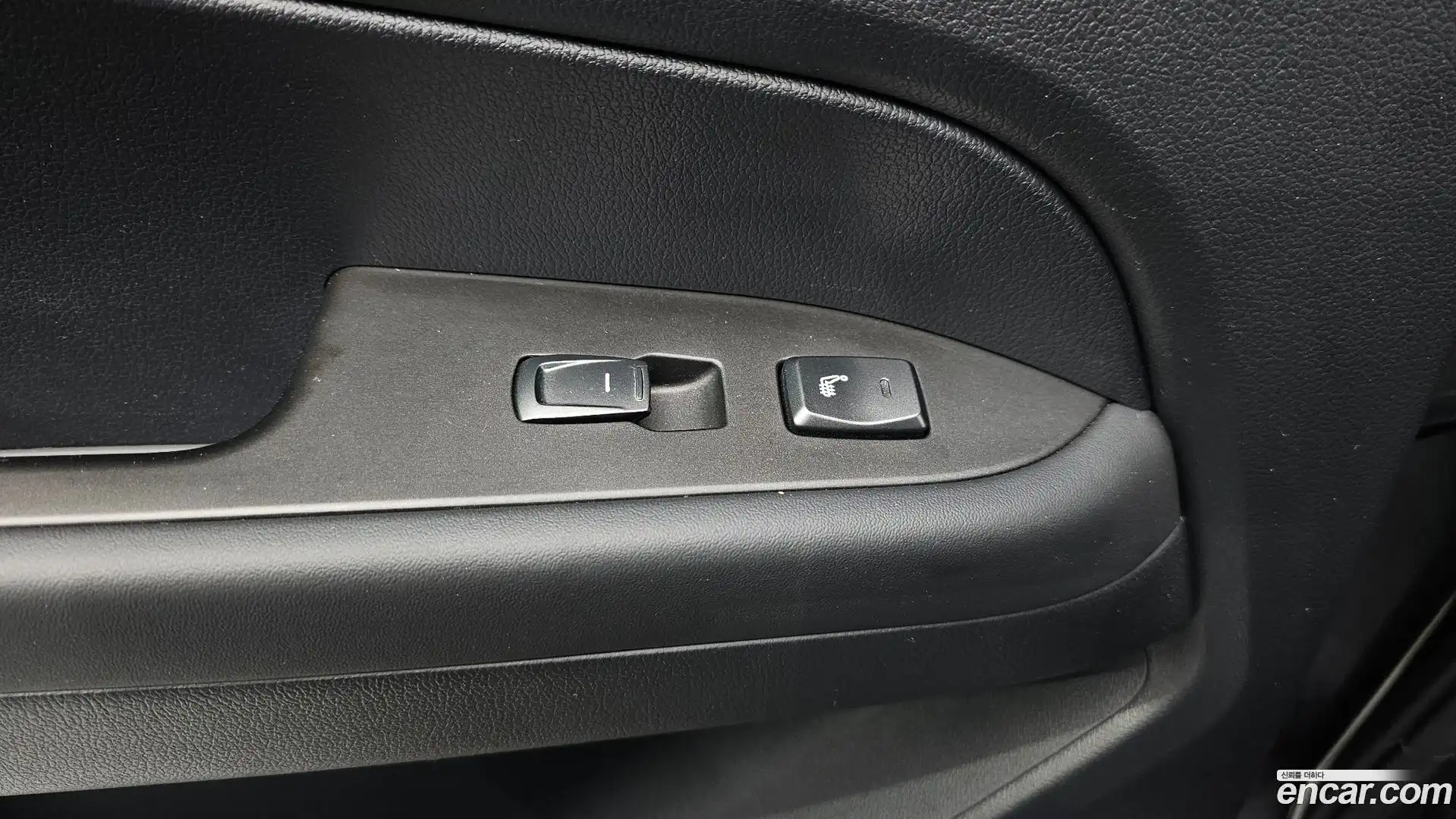 Rexton KG Mobility 2018.7-OPTION-023