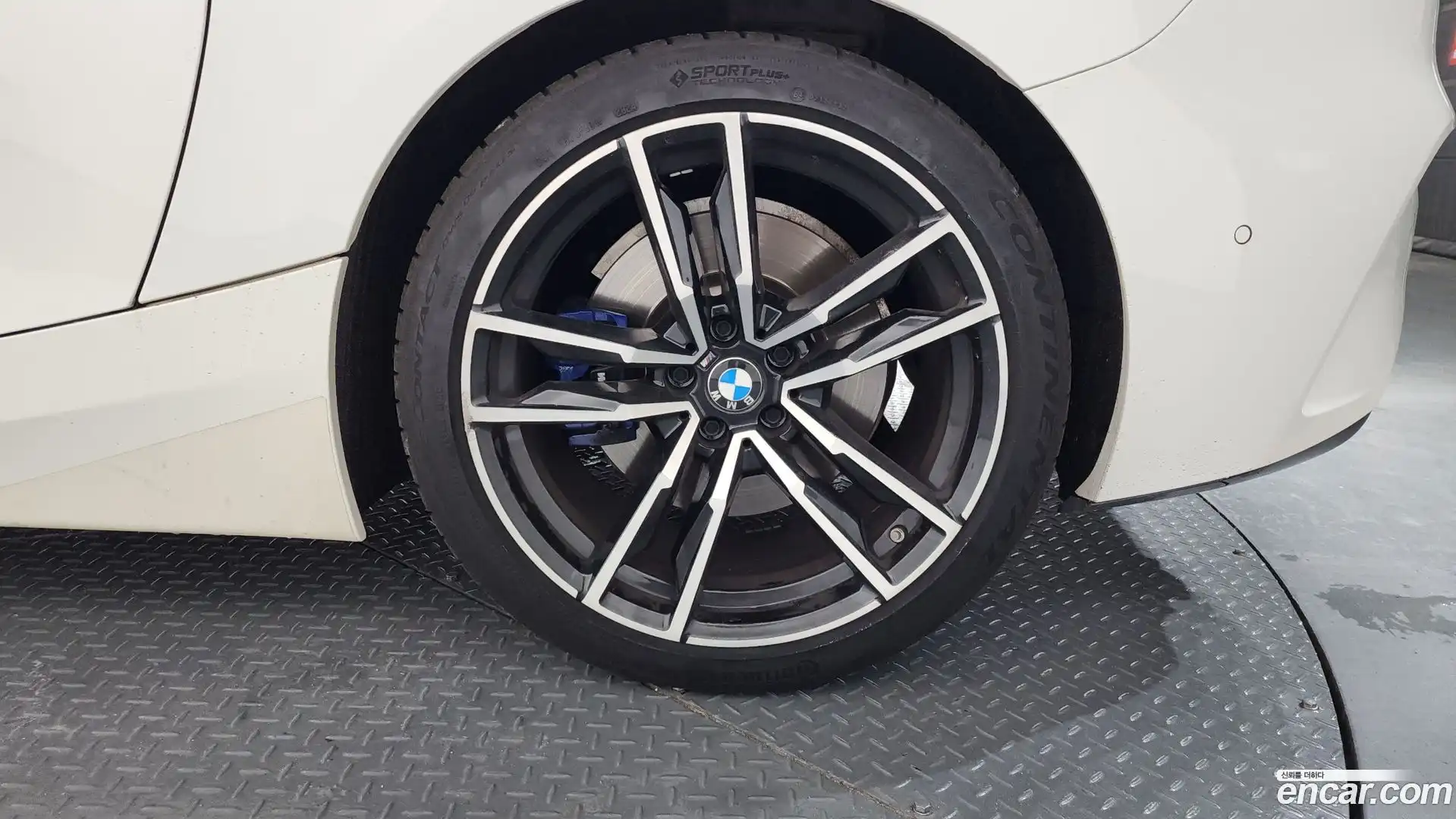 Z4 BMW 2020.4-OUTER-031