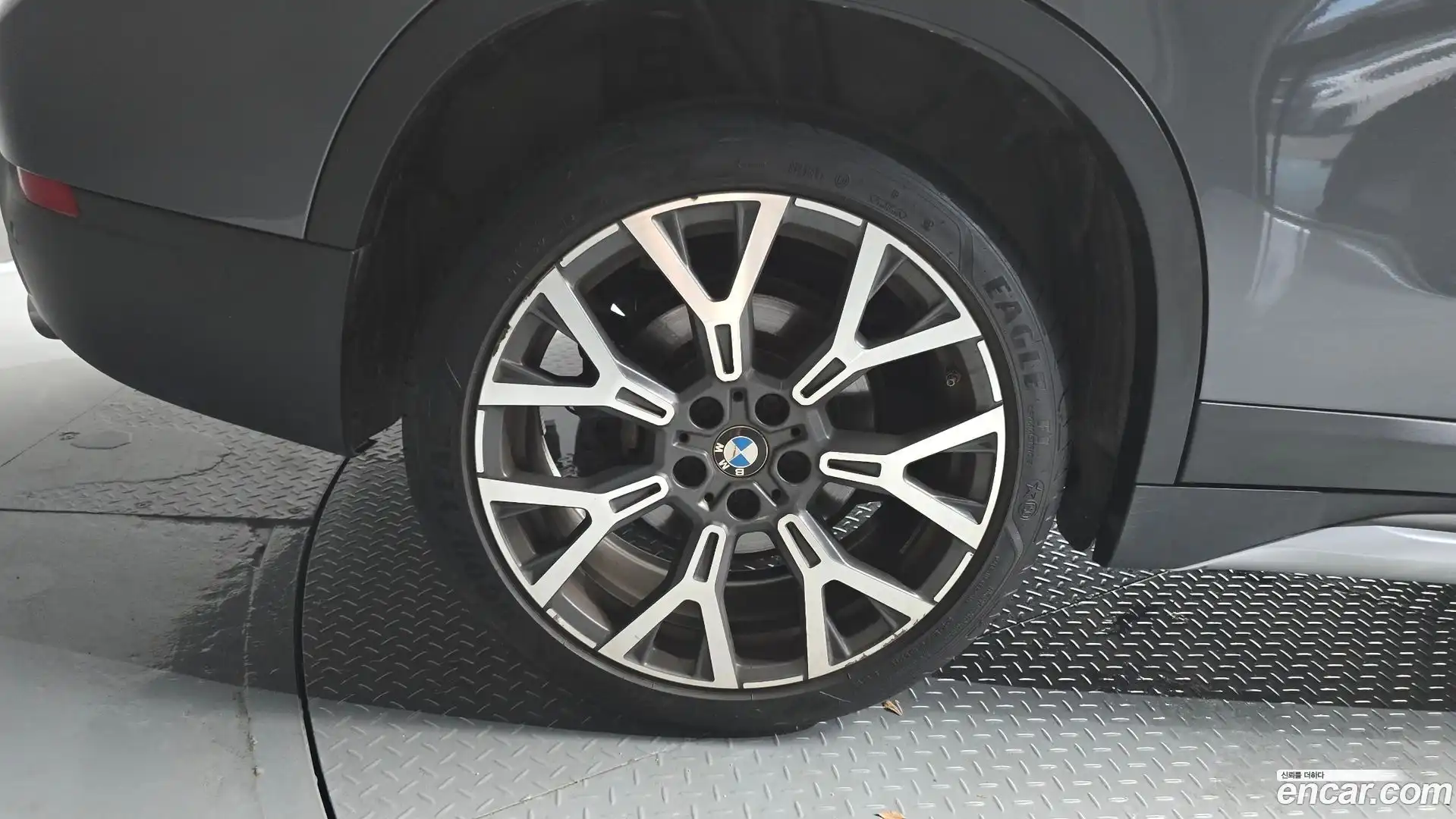 X1 BMW 2022.7-OUTER-005