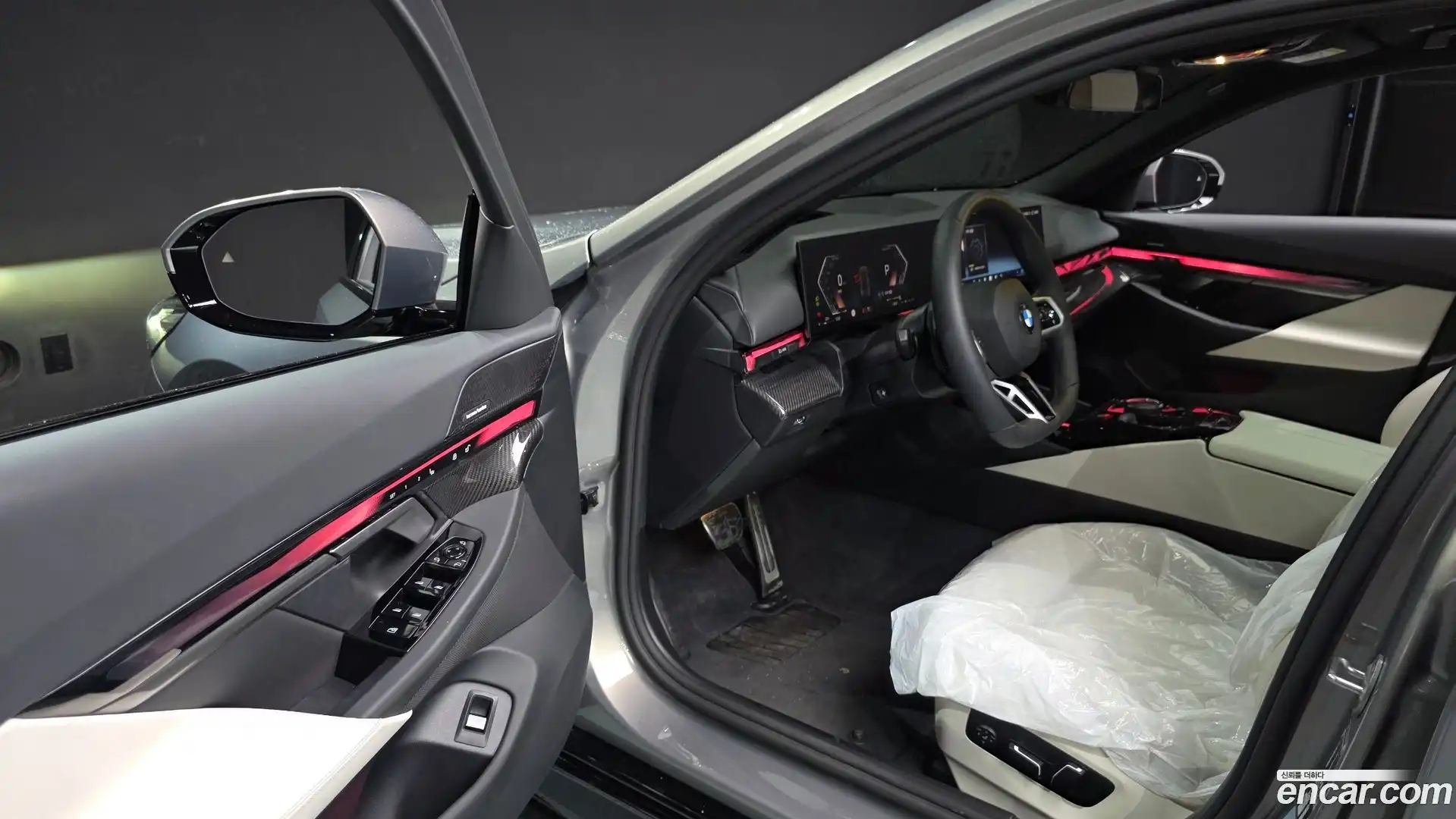 5-Series BMW 2025.10-INNER-010