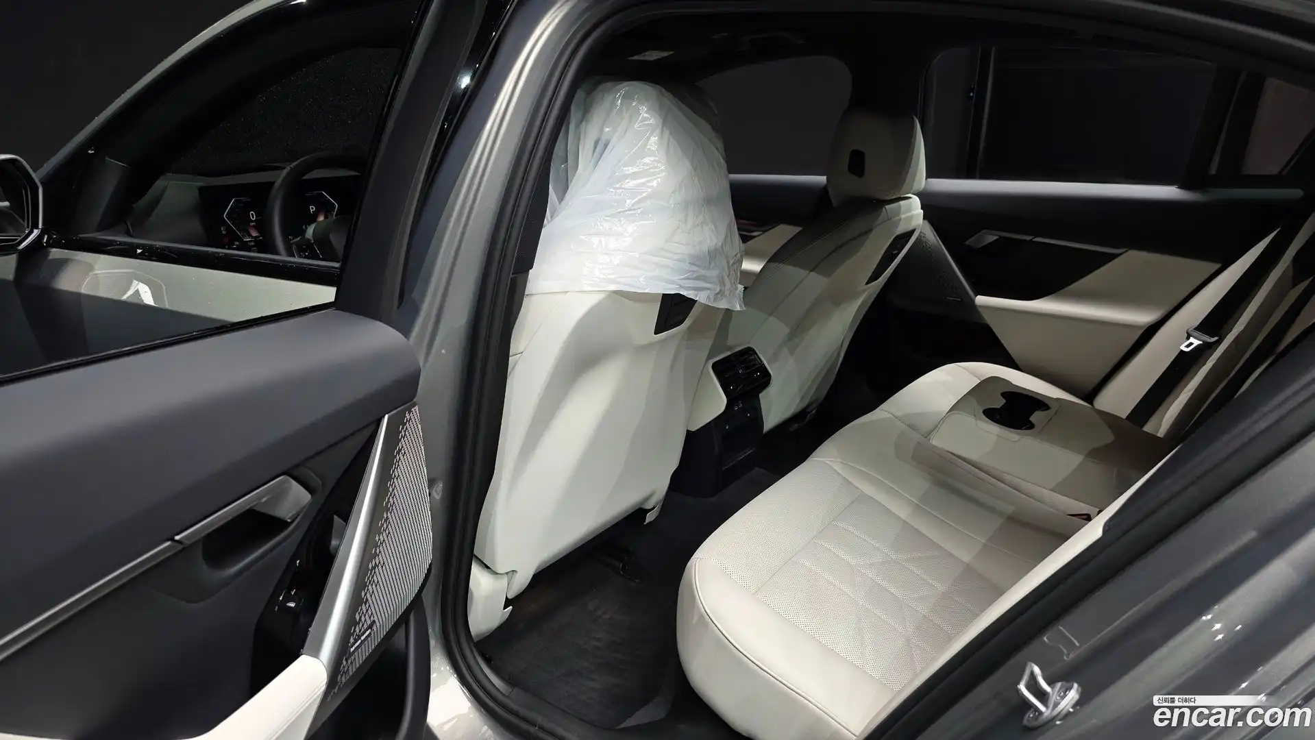 5-Series BMW 2025.10-OPTION-016